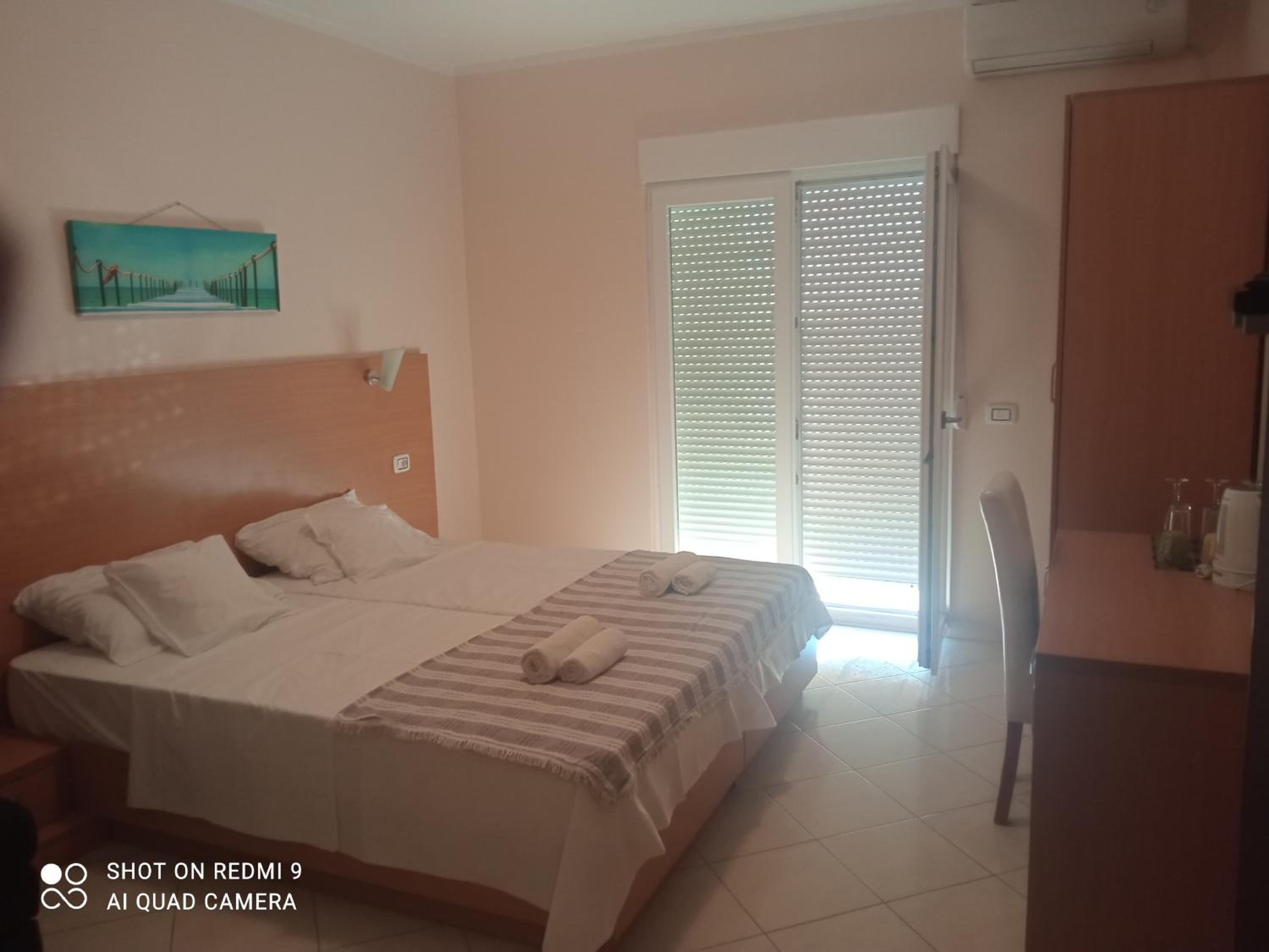 Standard Triple Room with Sea View photo 1