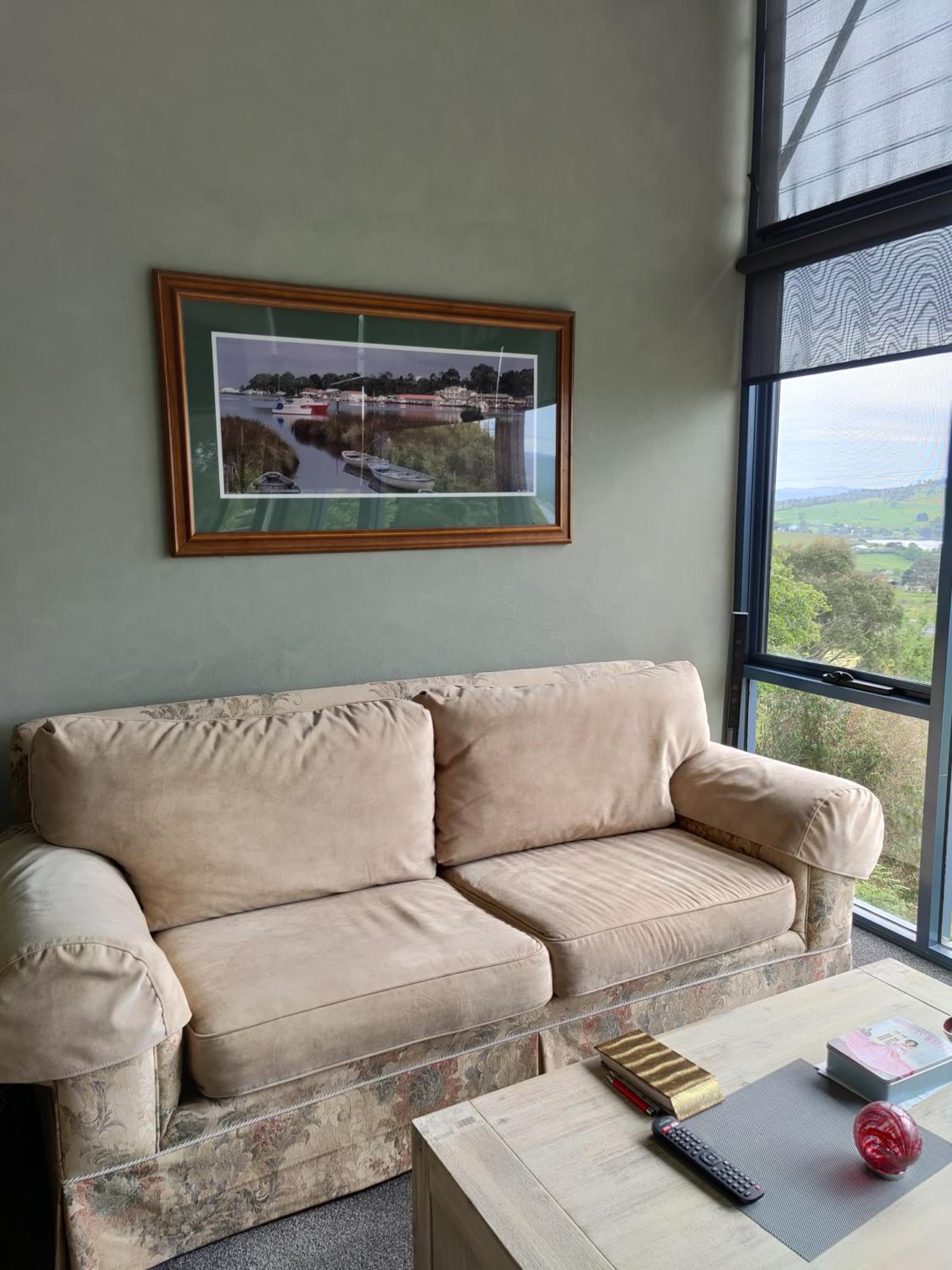 Apartment with River View