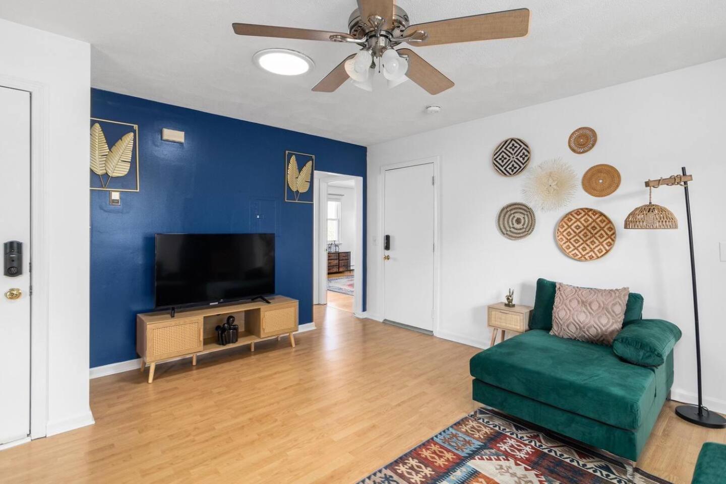 One-Bedroom House photo 3