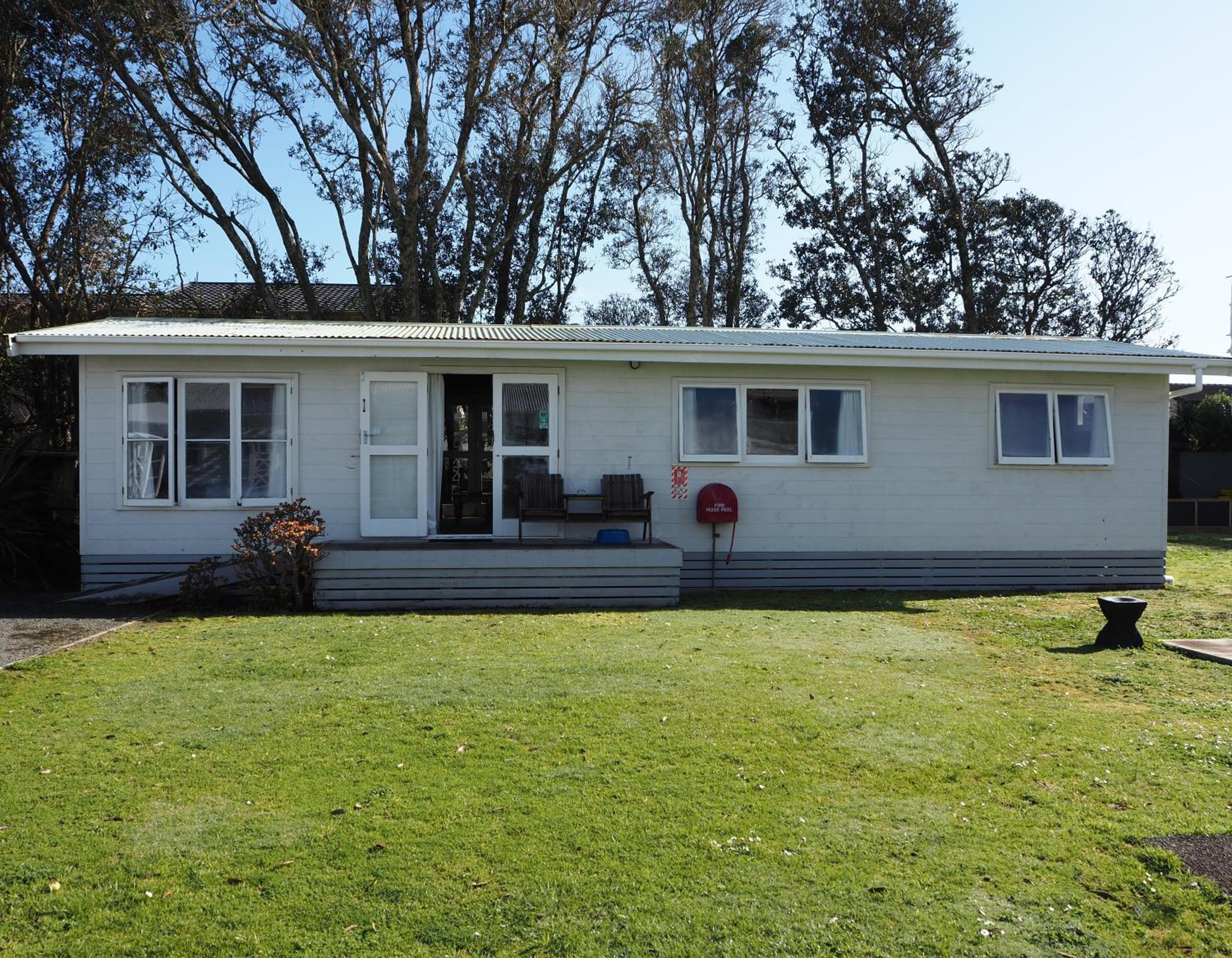 Family Bungalow with Garden View - Photo 5