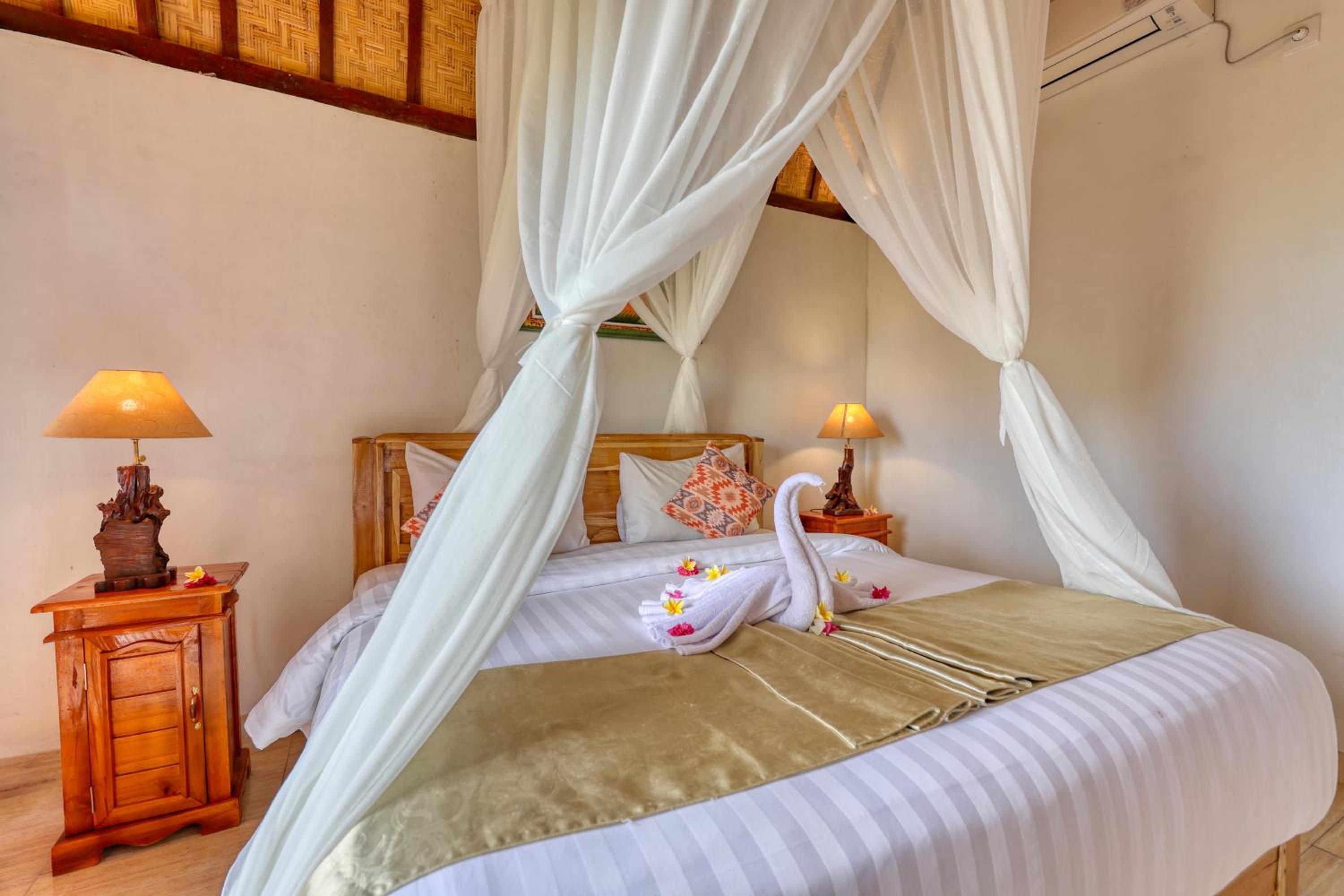 Deluxe Double Room - Photo 8