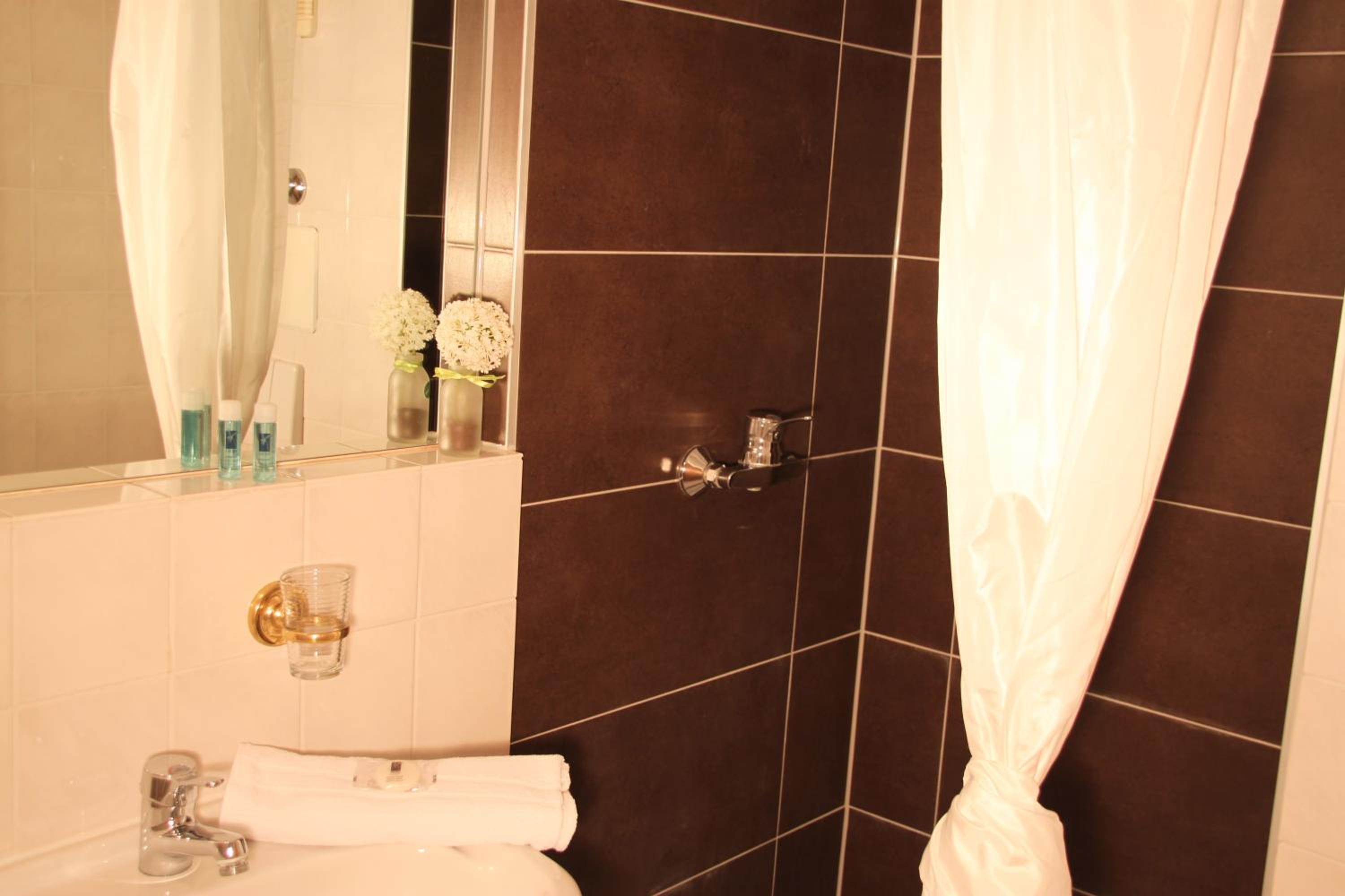 Apartment (2 Adults) - Photo 11