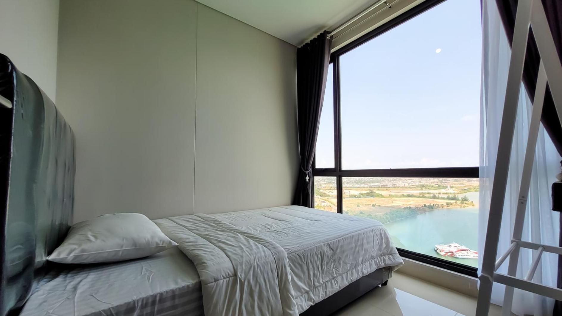 Deluxe Suite with Sea View - Photo 3
