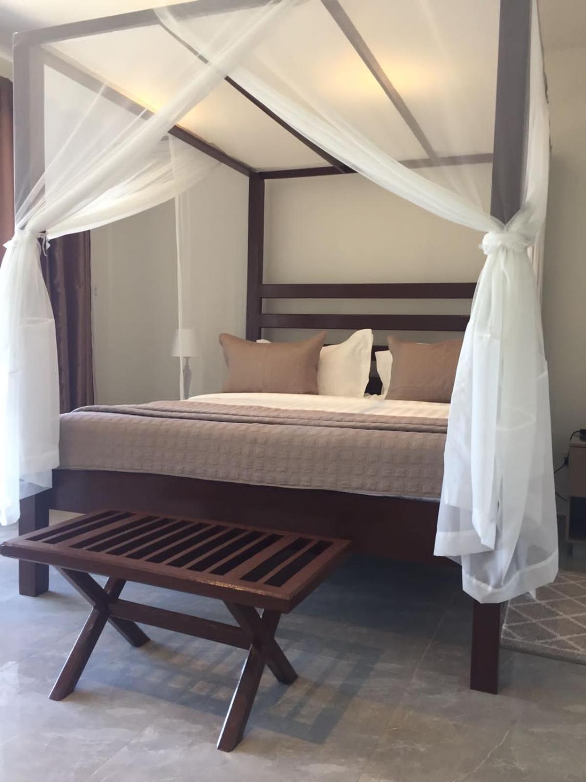 Suite with River View