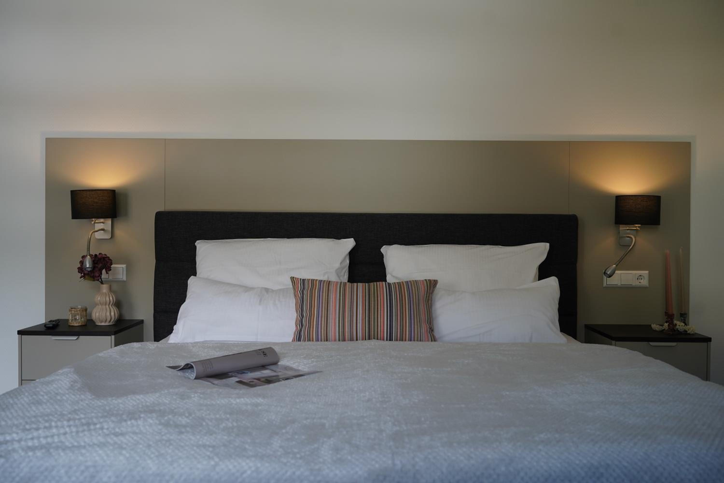 Junior Suite - Disability Access - Photo 2