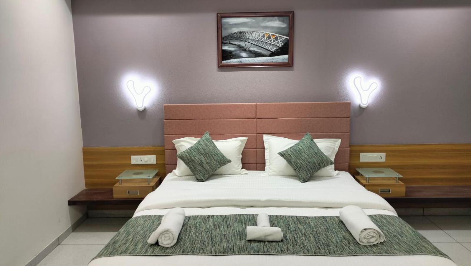 Superior King Room photo 1