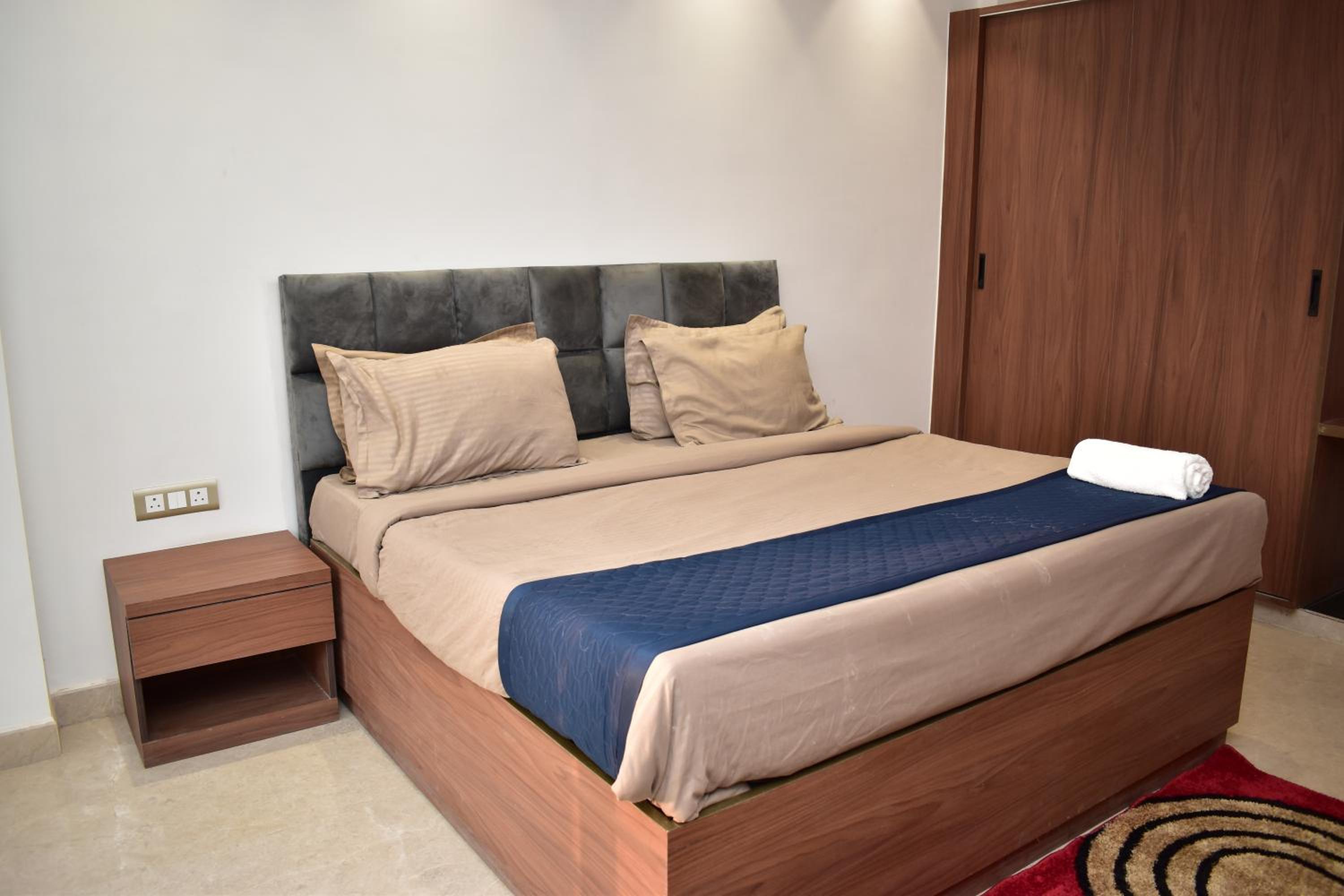 Deluxe Double Room photo 2