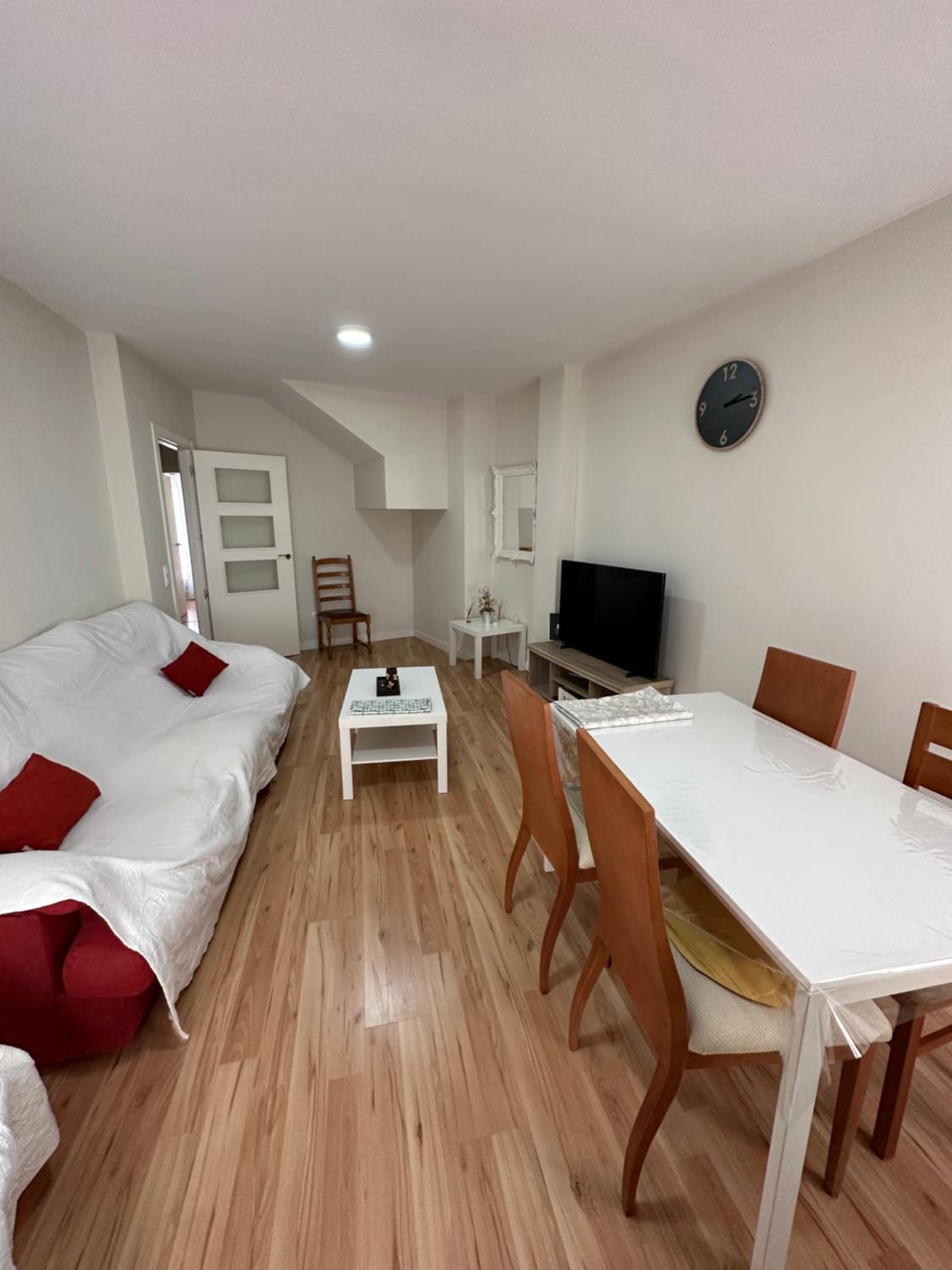 Apartment - Photo 3