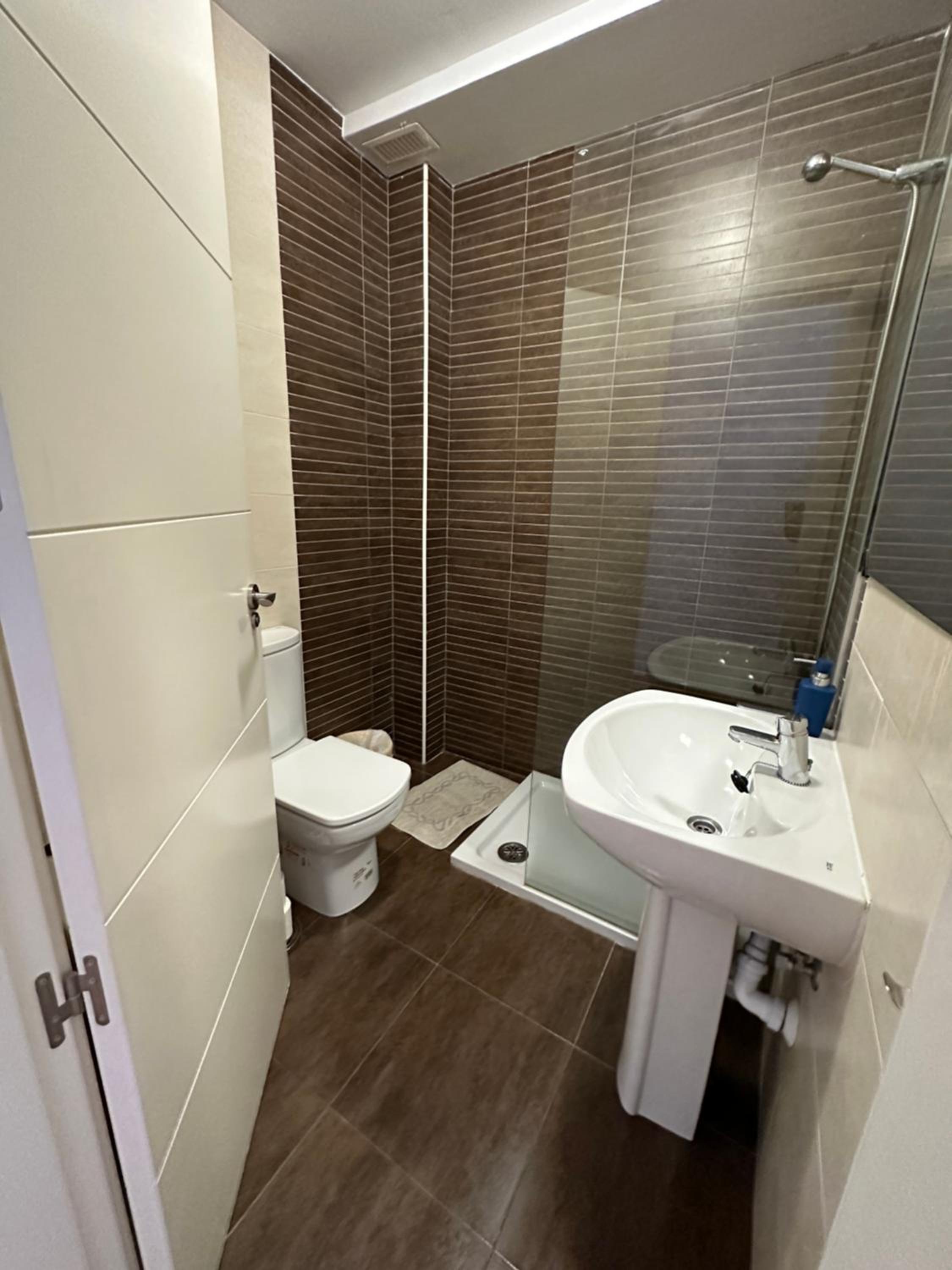 Apartment - Photo 4