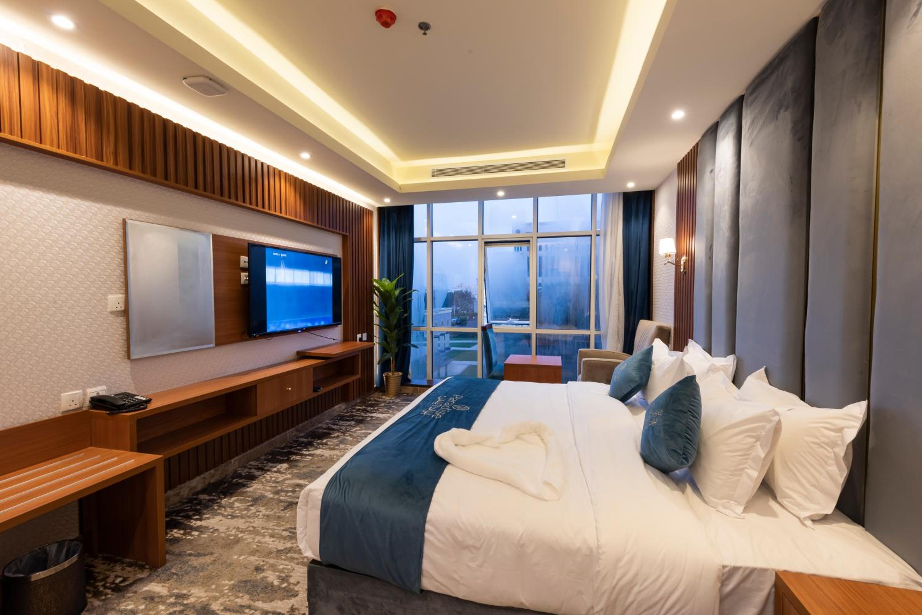 King Room with Garden View - Photo 5