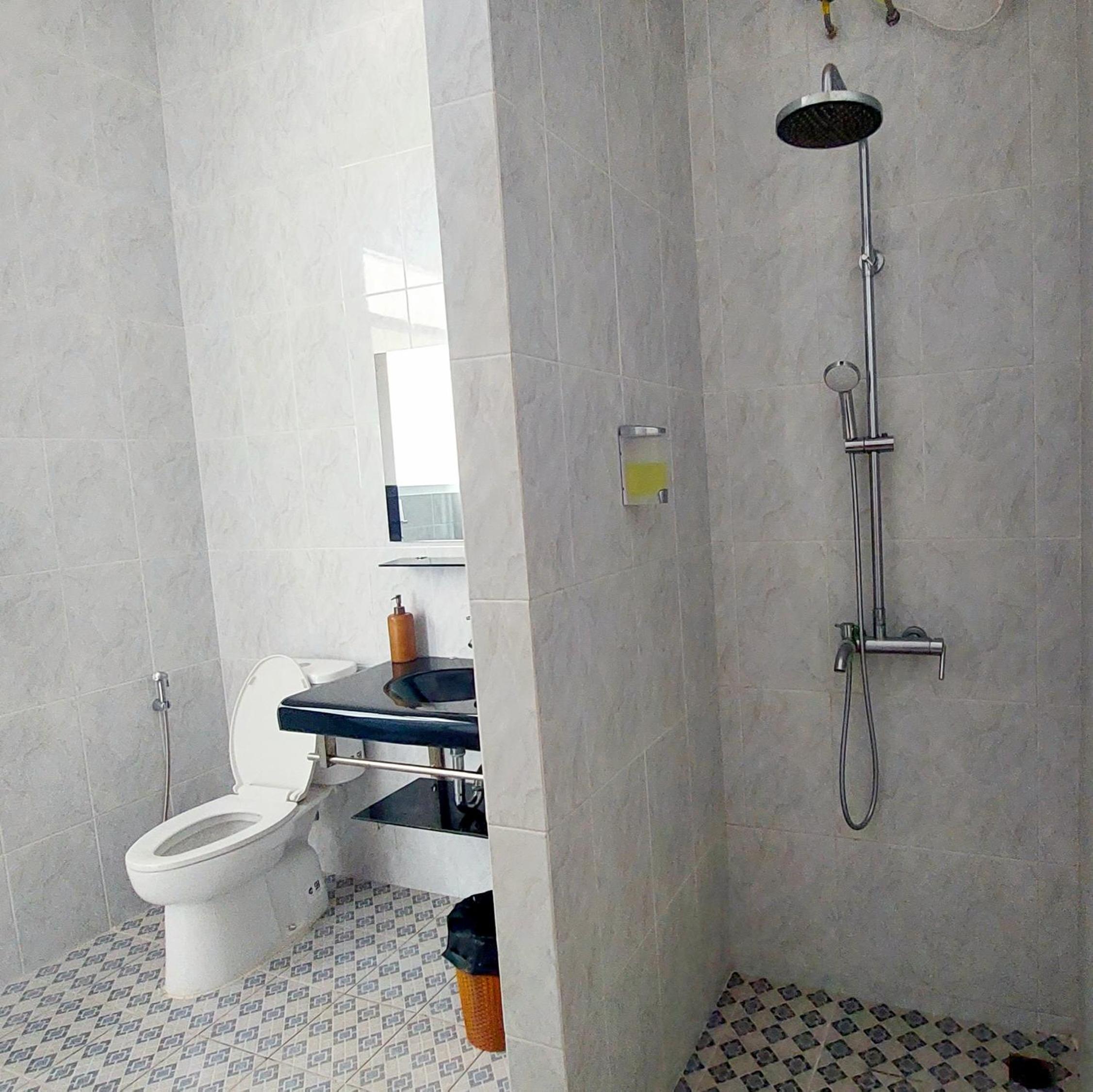 Family Room with Terrace - Photo 5