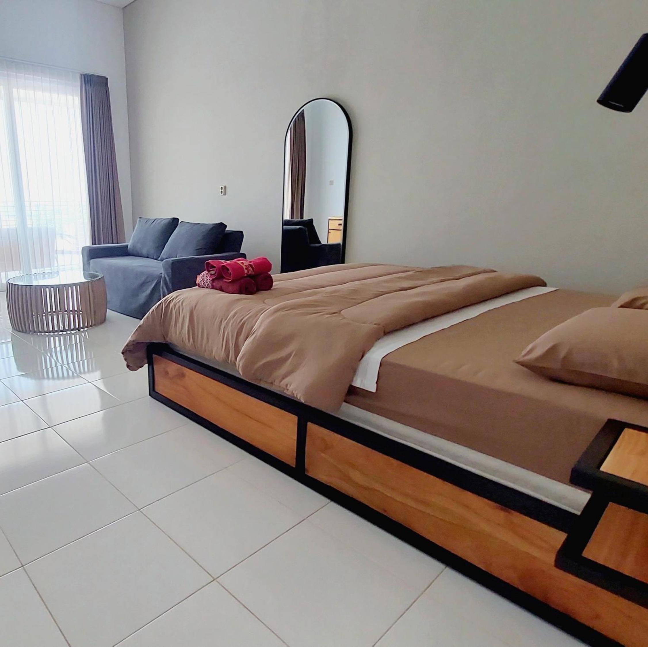 Family Room with Terrace - Photo 10