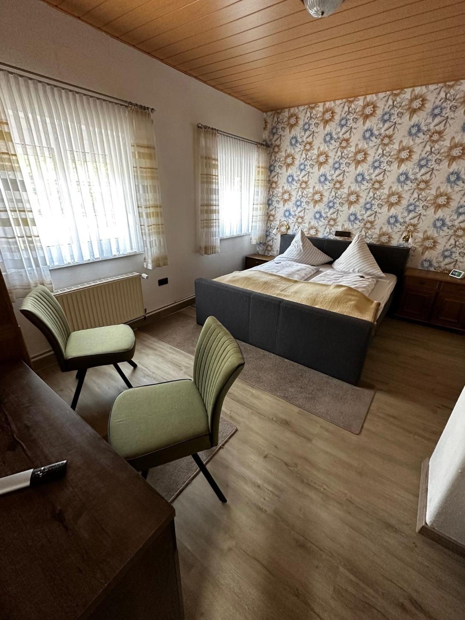 Double Room - Photo 25
