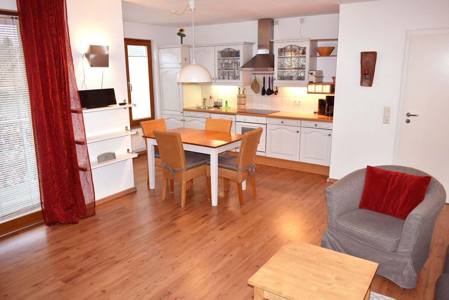 Apartment With Balcony photo 3