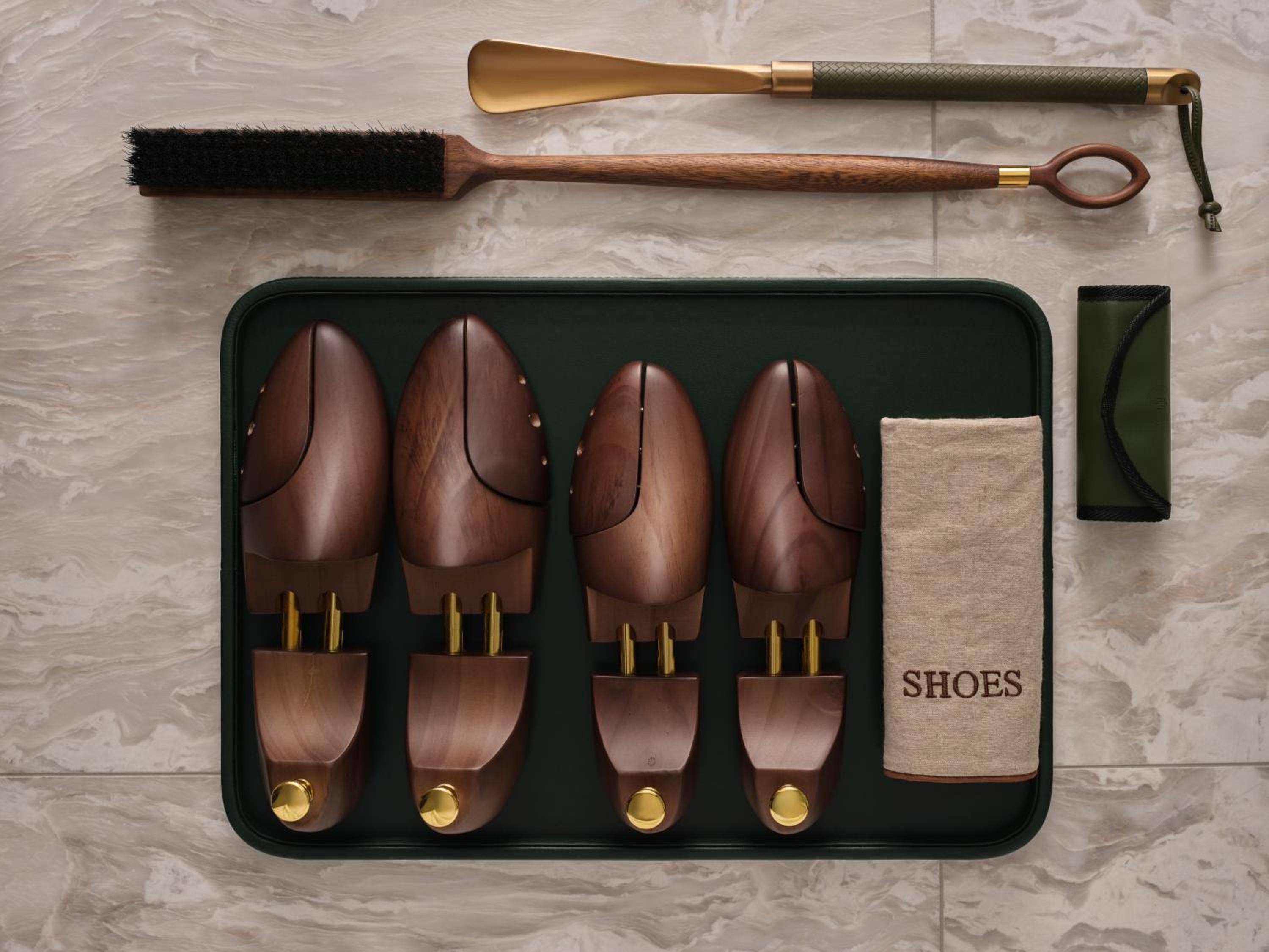 Deluxe Suite with One King Bed (Non Smoking) - Photo 7