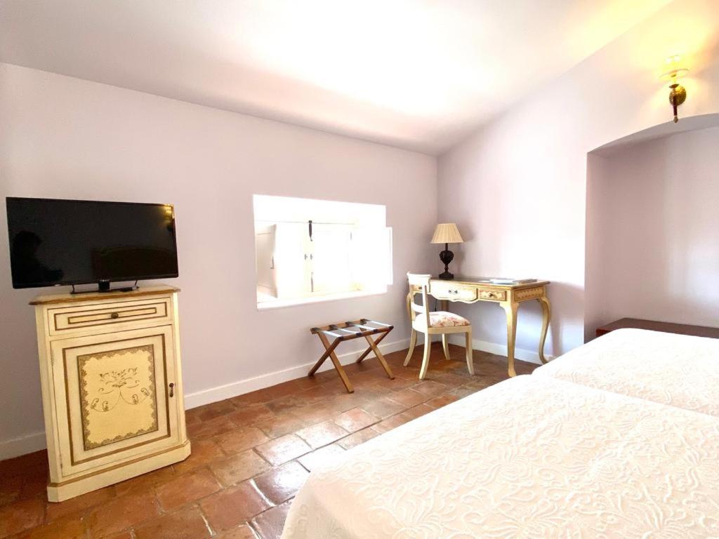 Habitación Estándar con Dos Camas Individuales