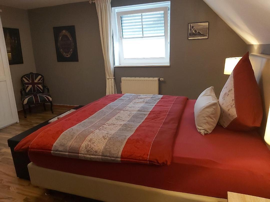 One-Bedroom Apartment - Photo 14