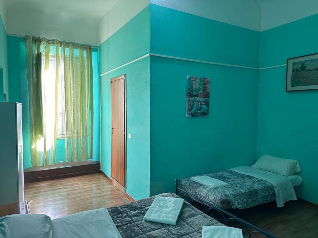 Triple Room with Private Bathroom photo 2