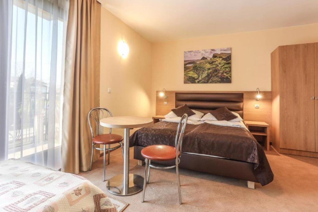 Triple Room With Balcony photo 3
