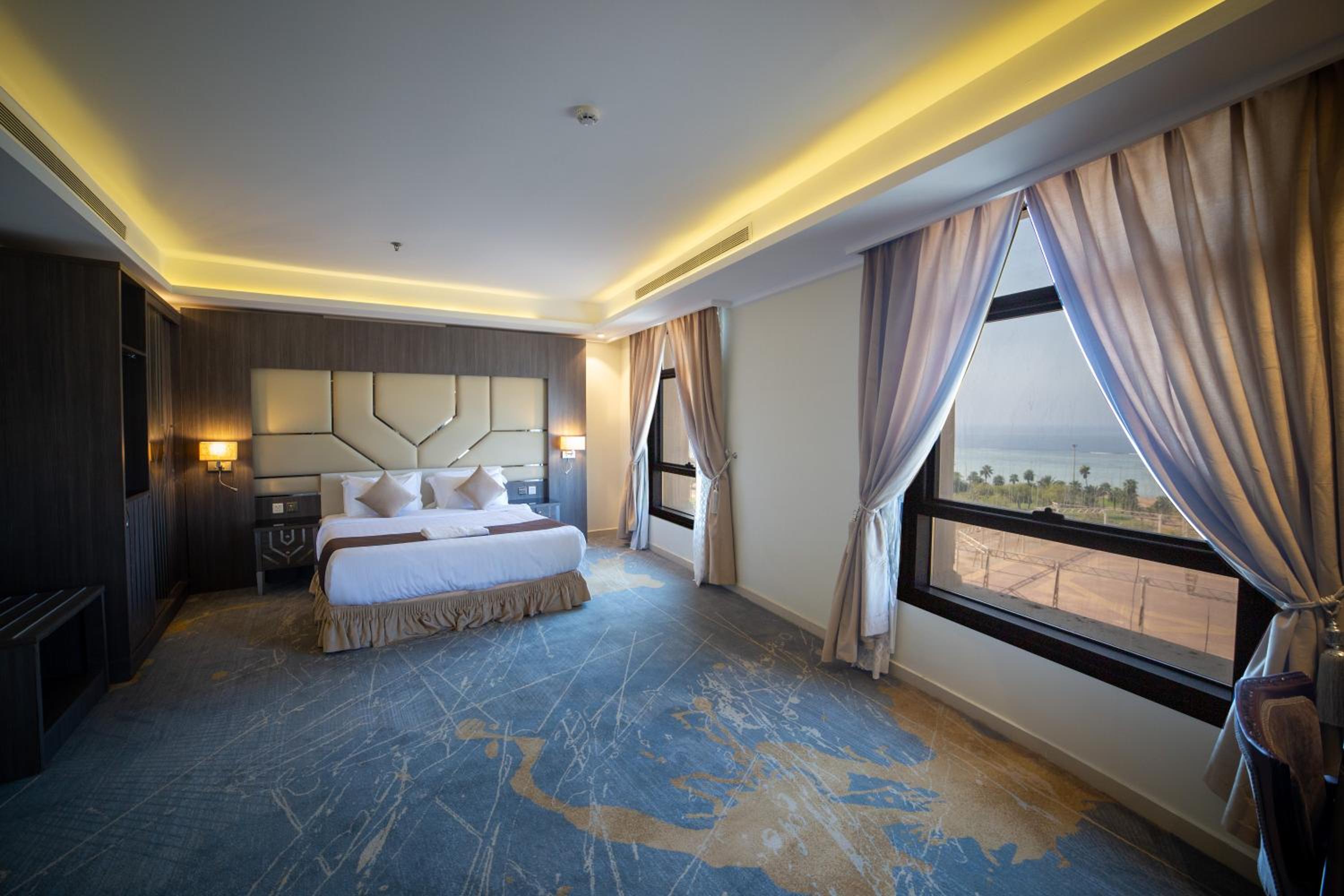 Presidential Suite photo 3
