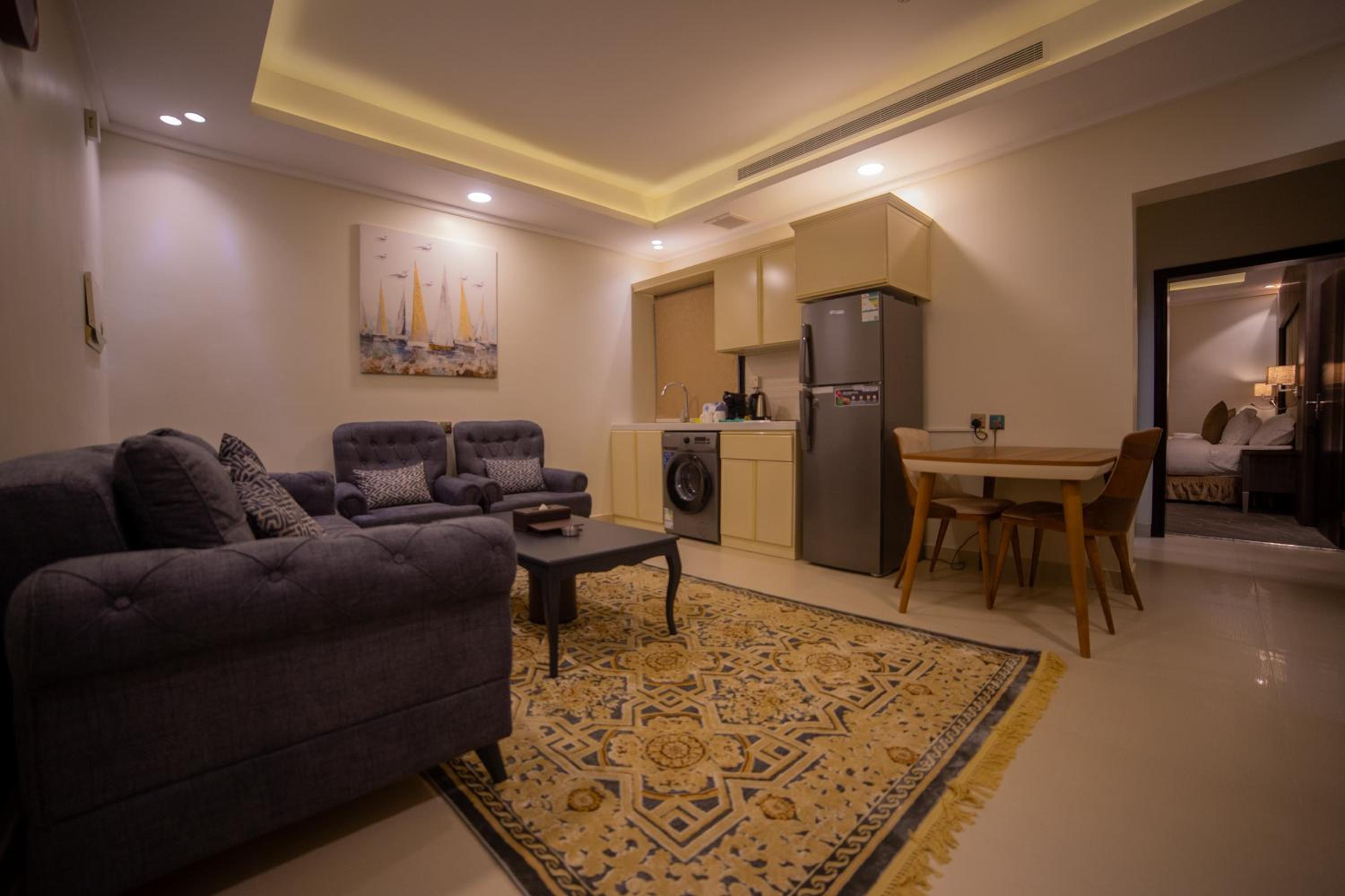 One-Bedroom Suite photo 2