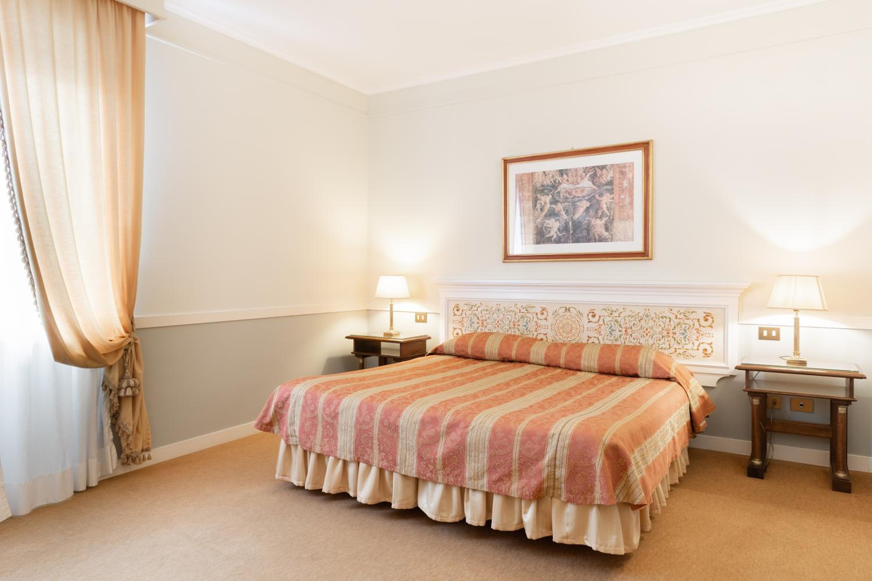 Superior Double Room with Balcony and View