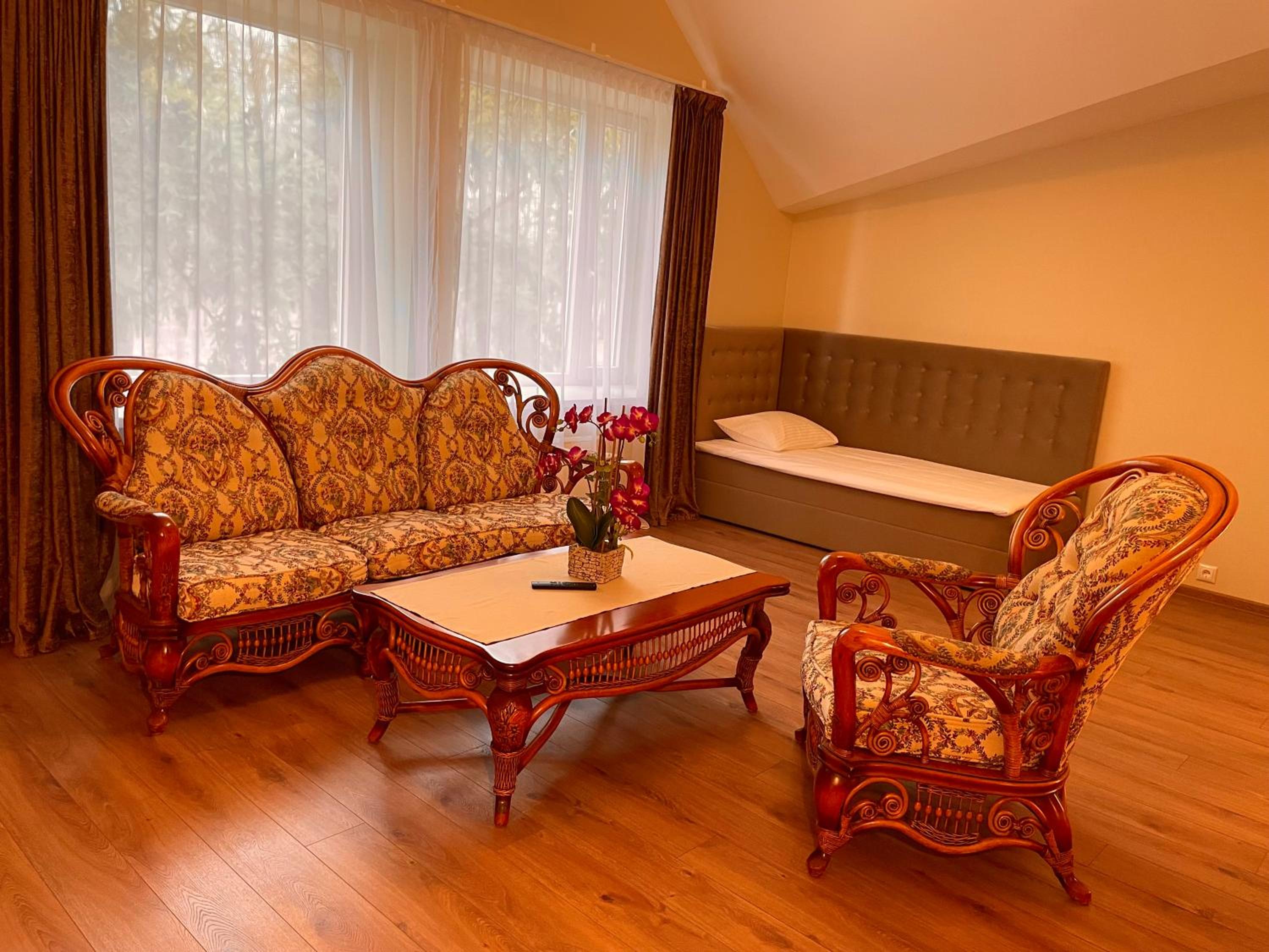 Superior Triple Room - Photo 2