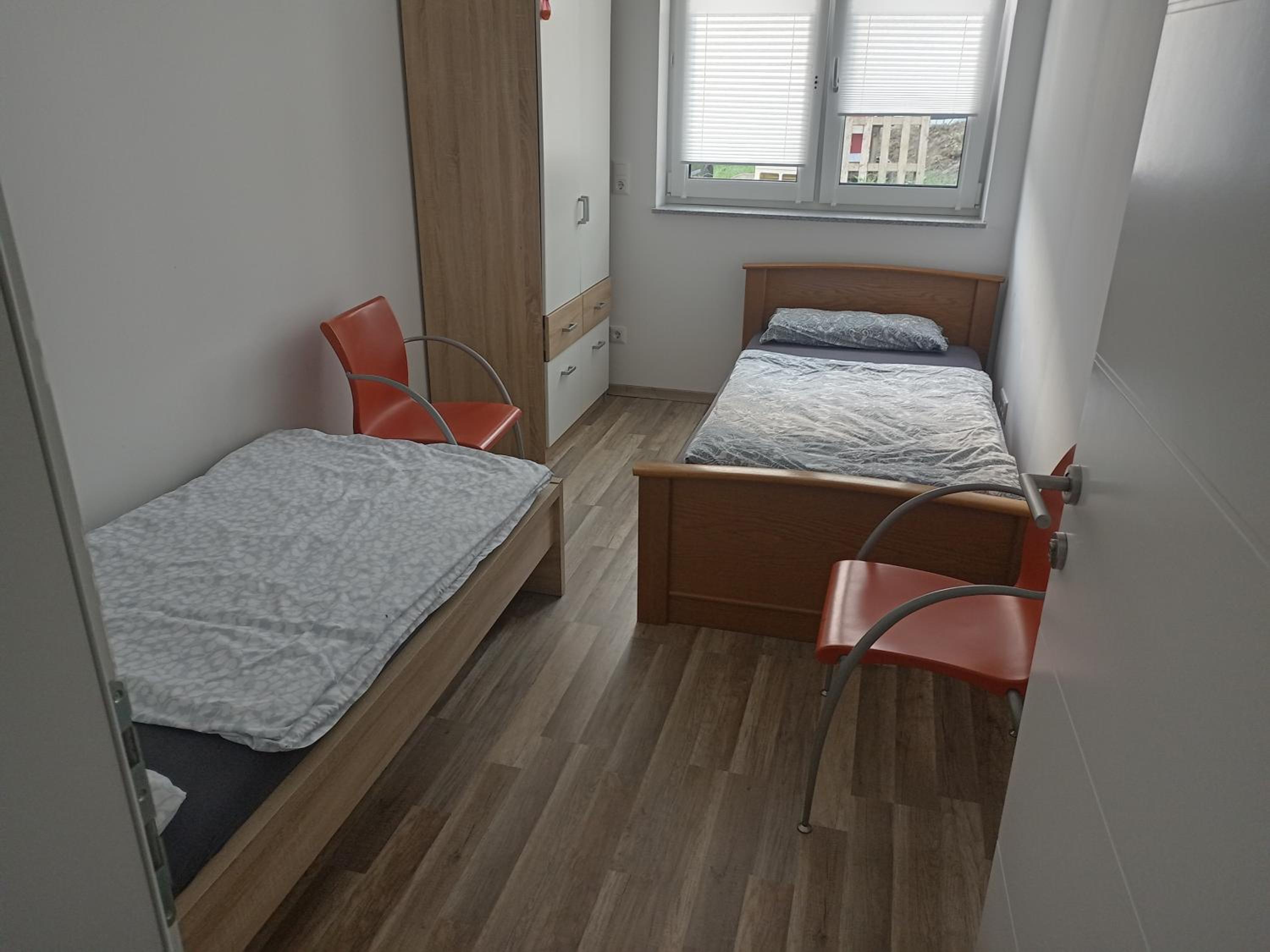 Twin Room With Shared Bathroom photo 1