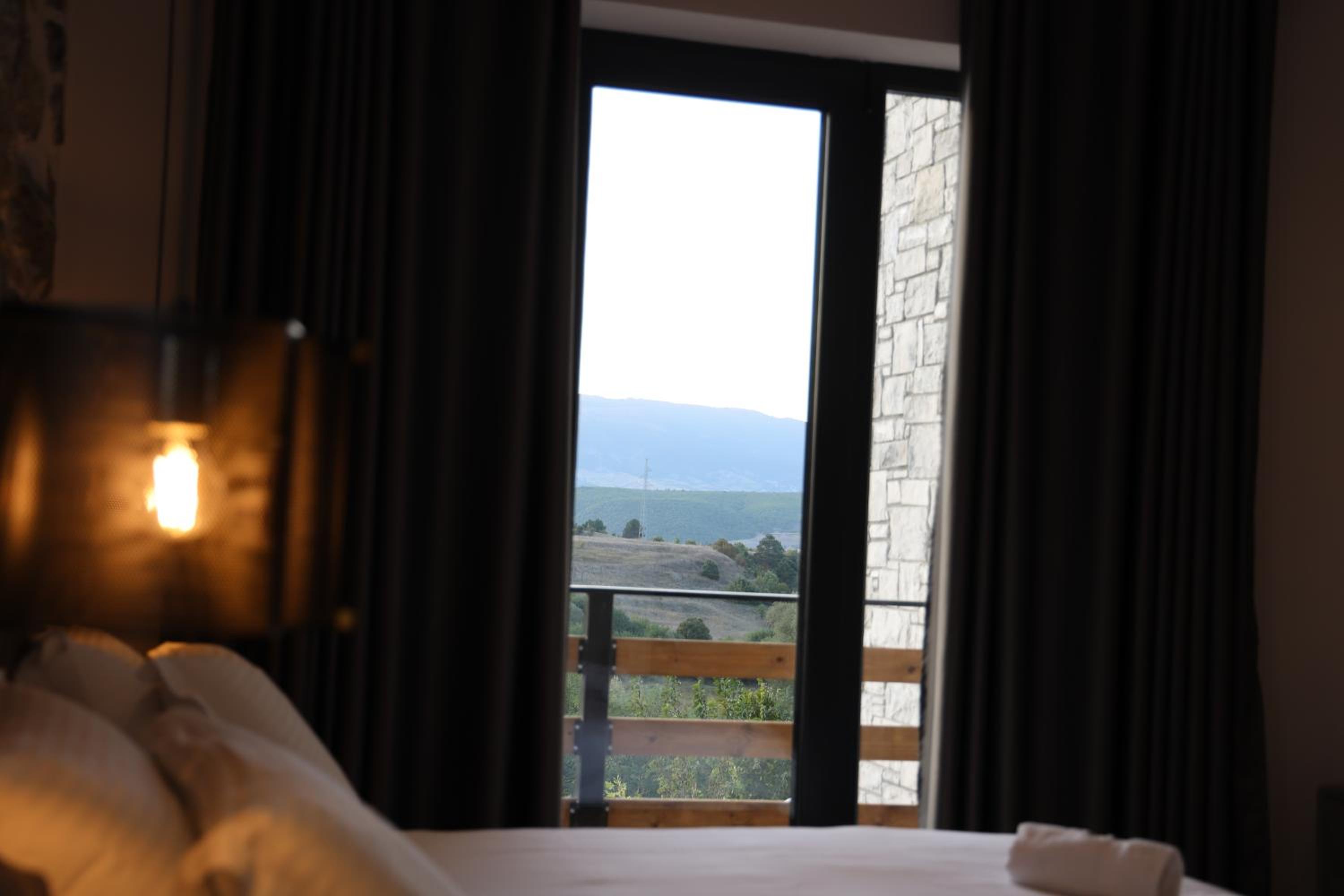 Double Room with Mountain View
