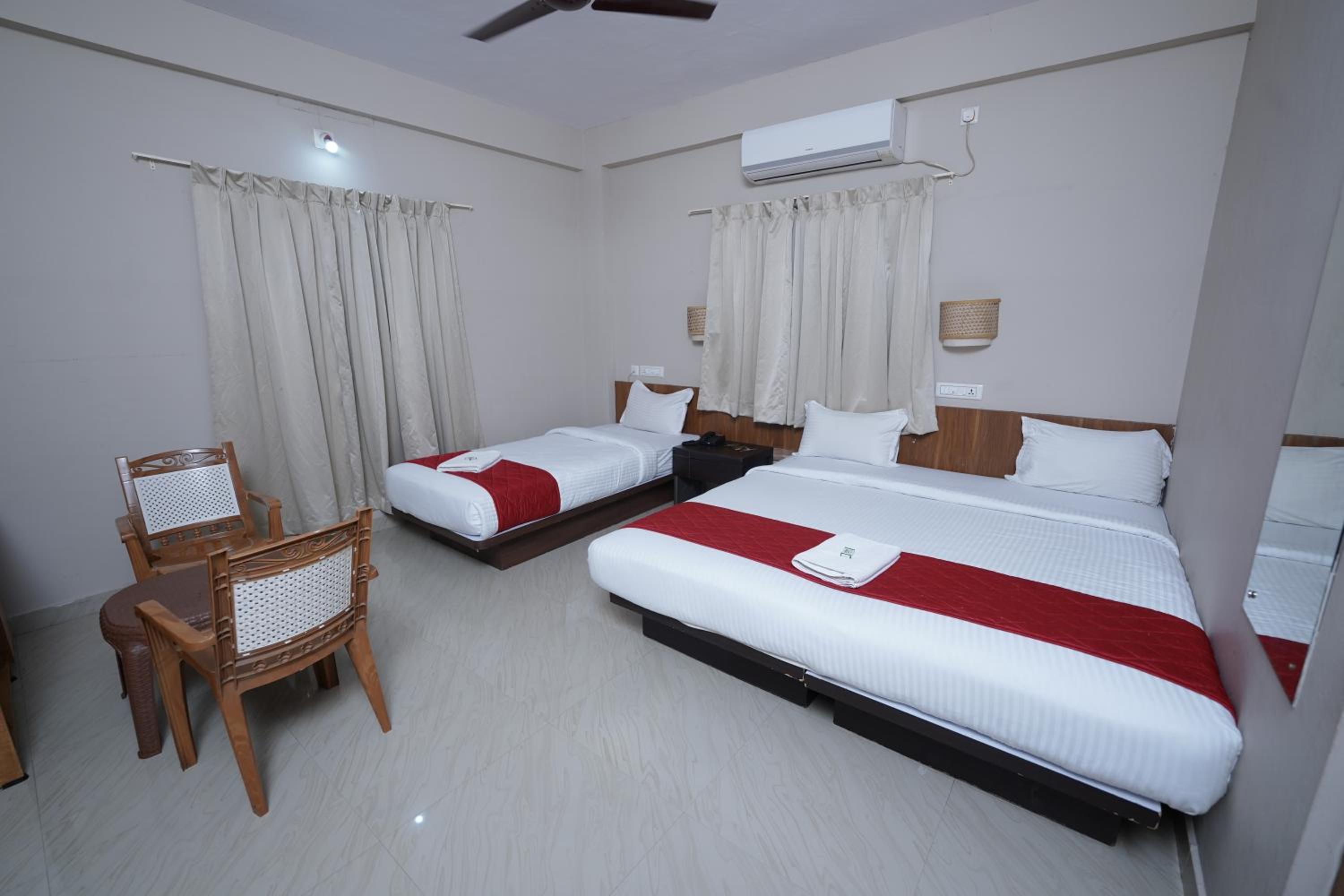 Standard Triple Room photo 3