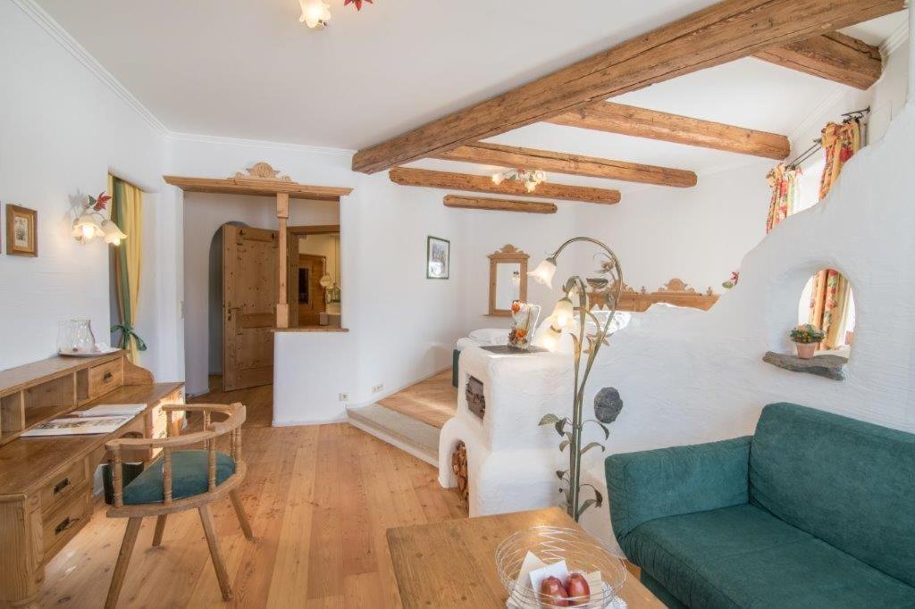 Romantic Suite with Sauna photo 2