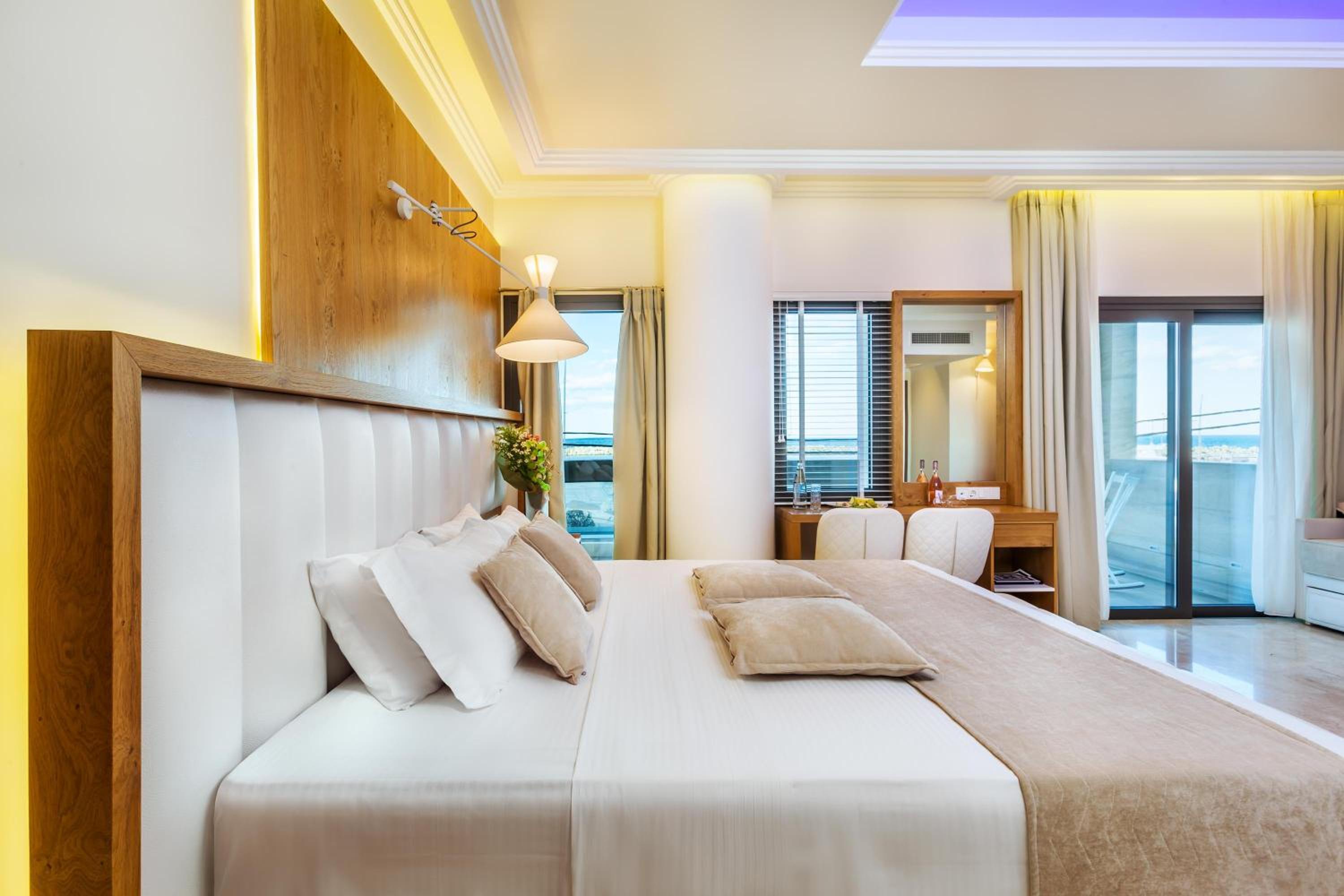 Suite with Sea View photo 3