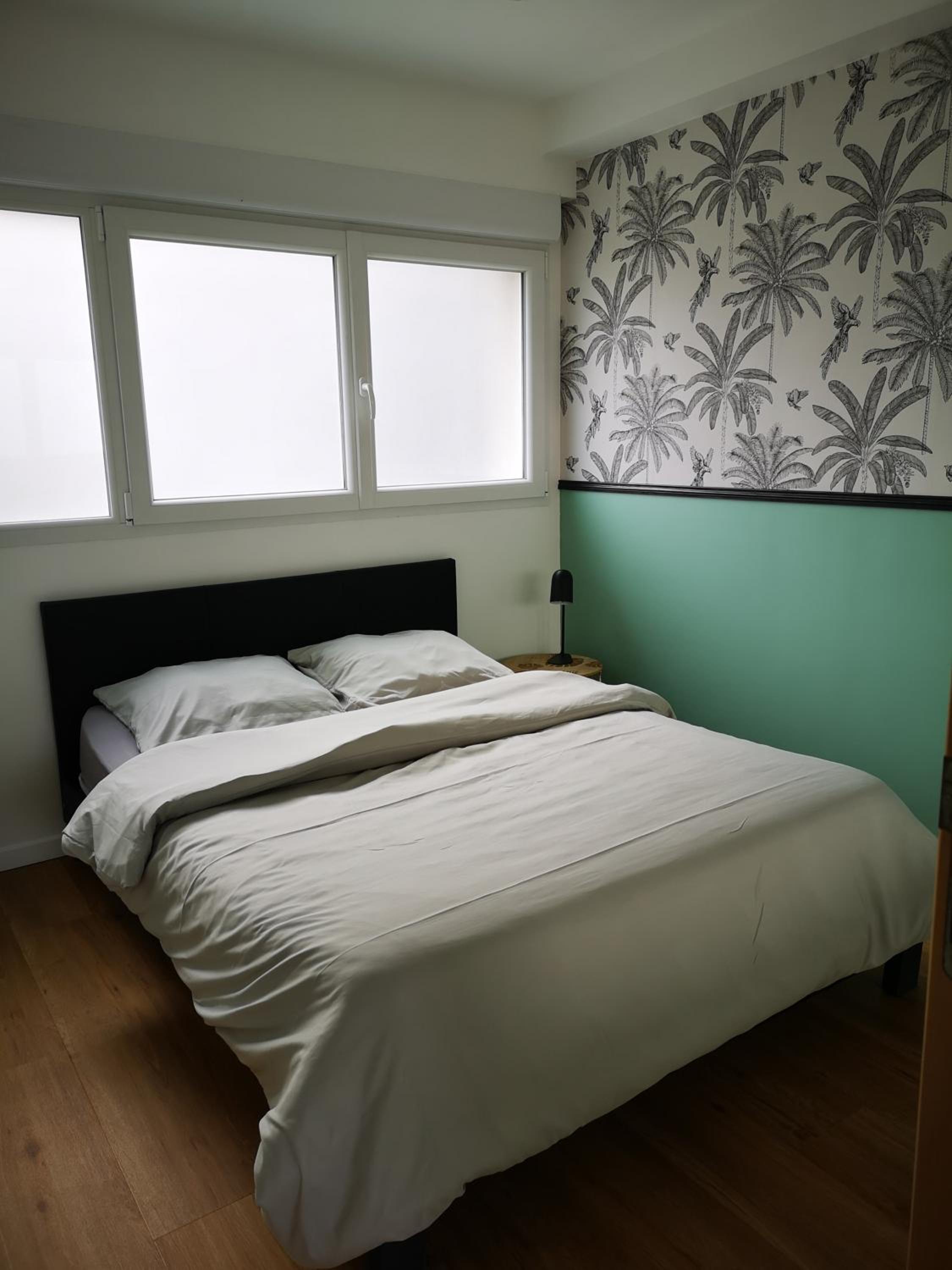 One-Bedroom Apartment - Photo 7