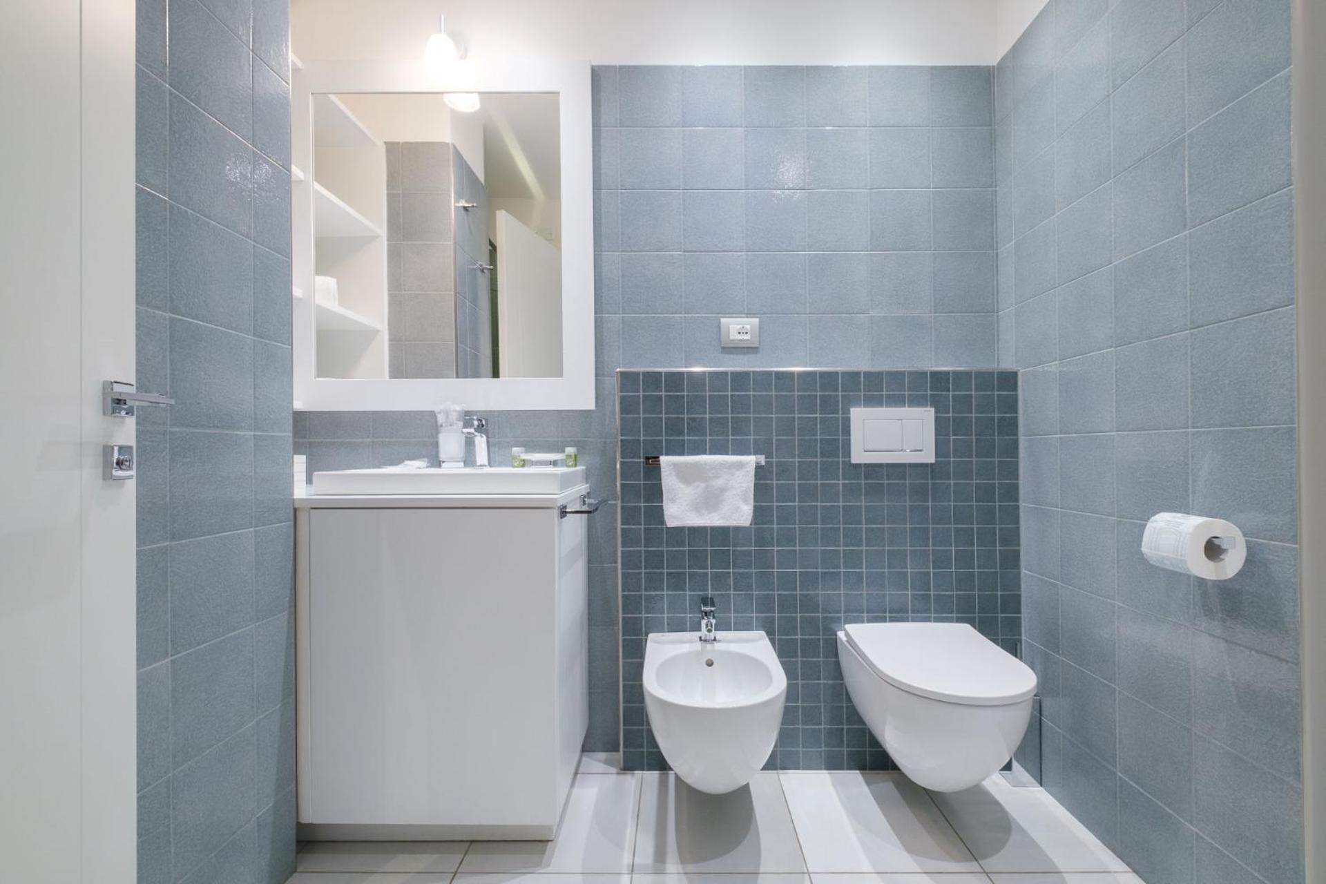 Deluxe Suite - Photo 6