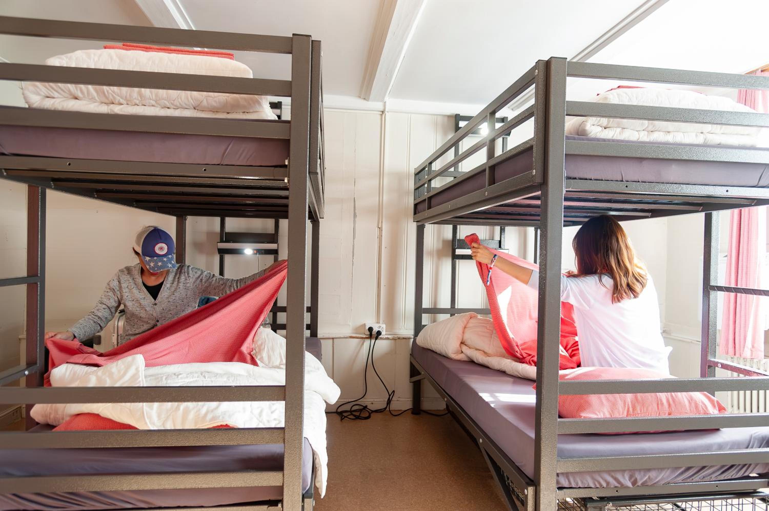 Bed in 6-Bed Female Dorm photo 2