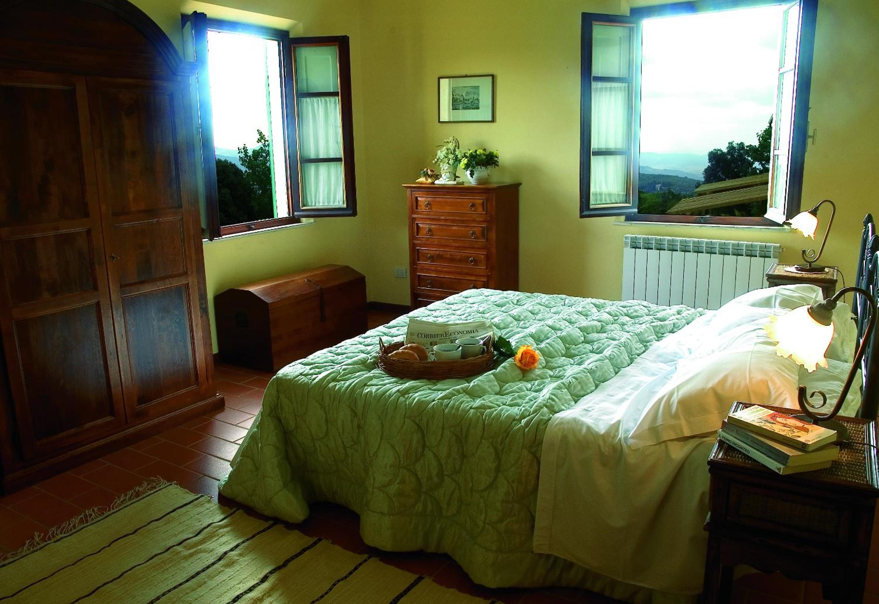 Two-Bedroom Apartment with Pool View photo 1