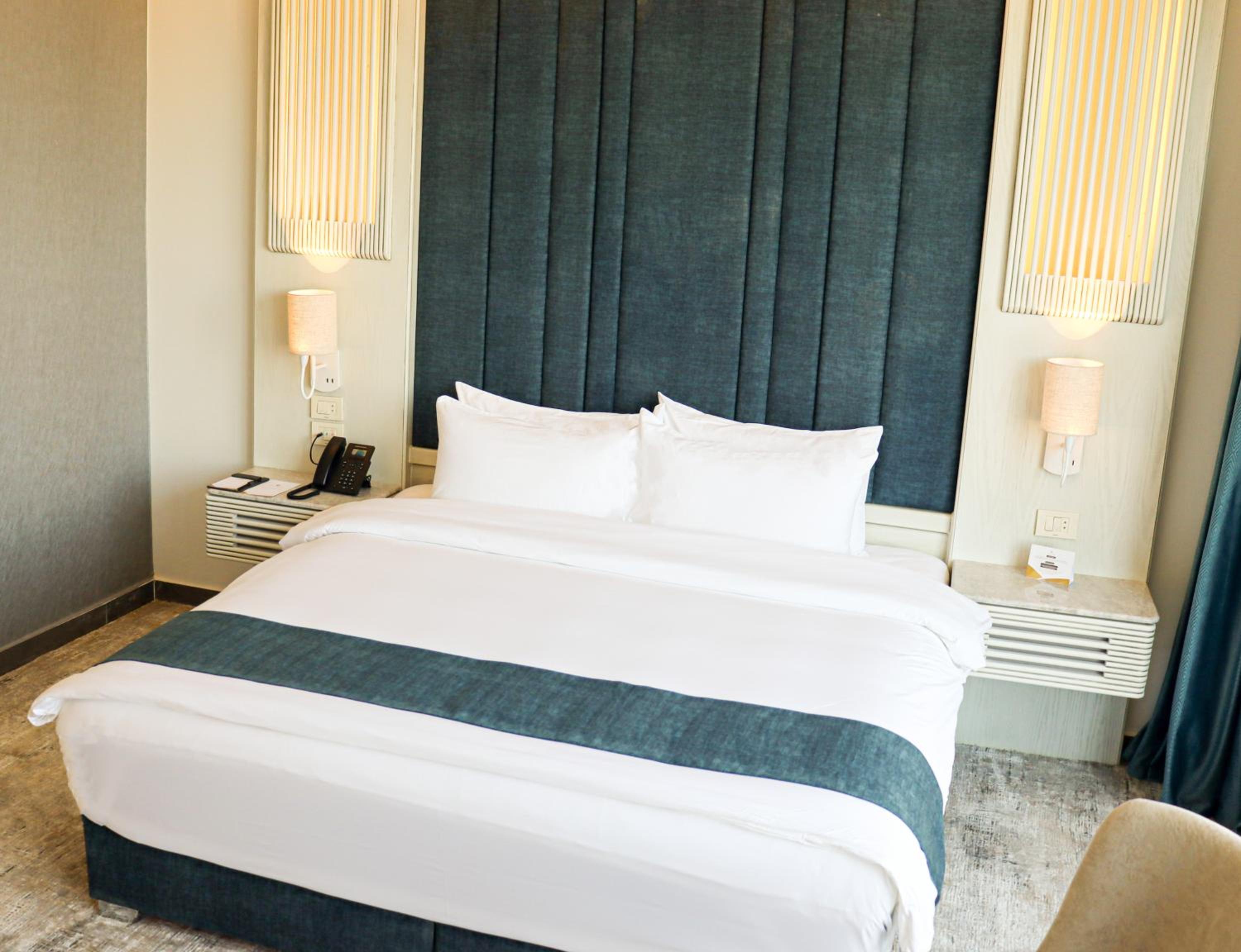 Double Room - Photo 2