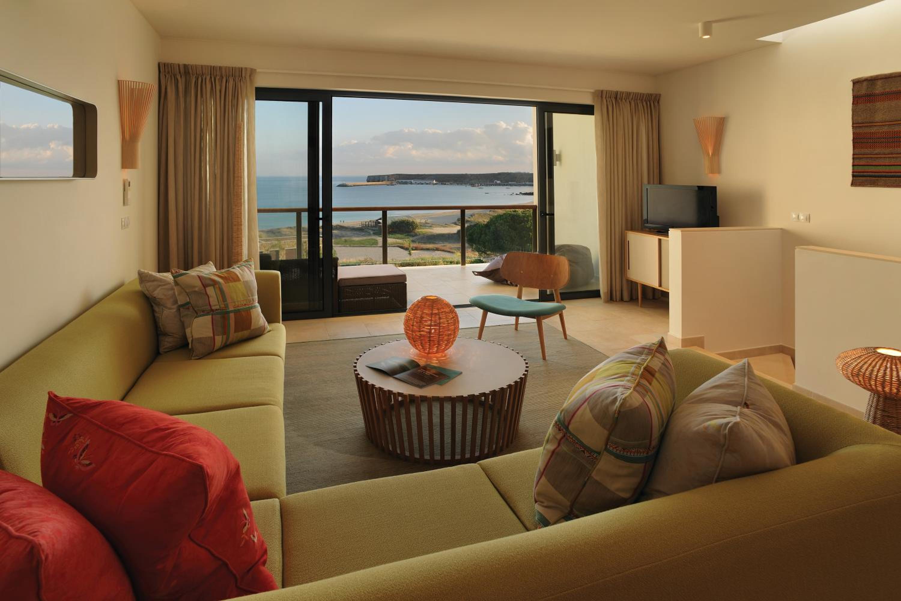 Two-Bedroom House with Sea View