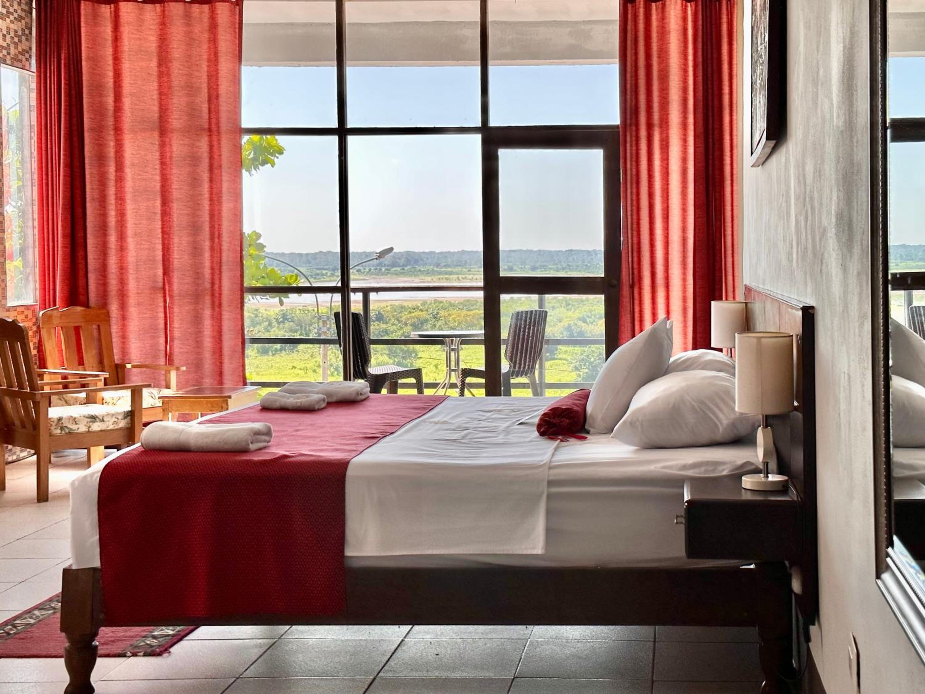 Superior Queen Room