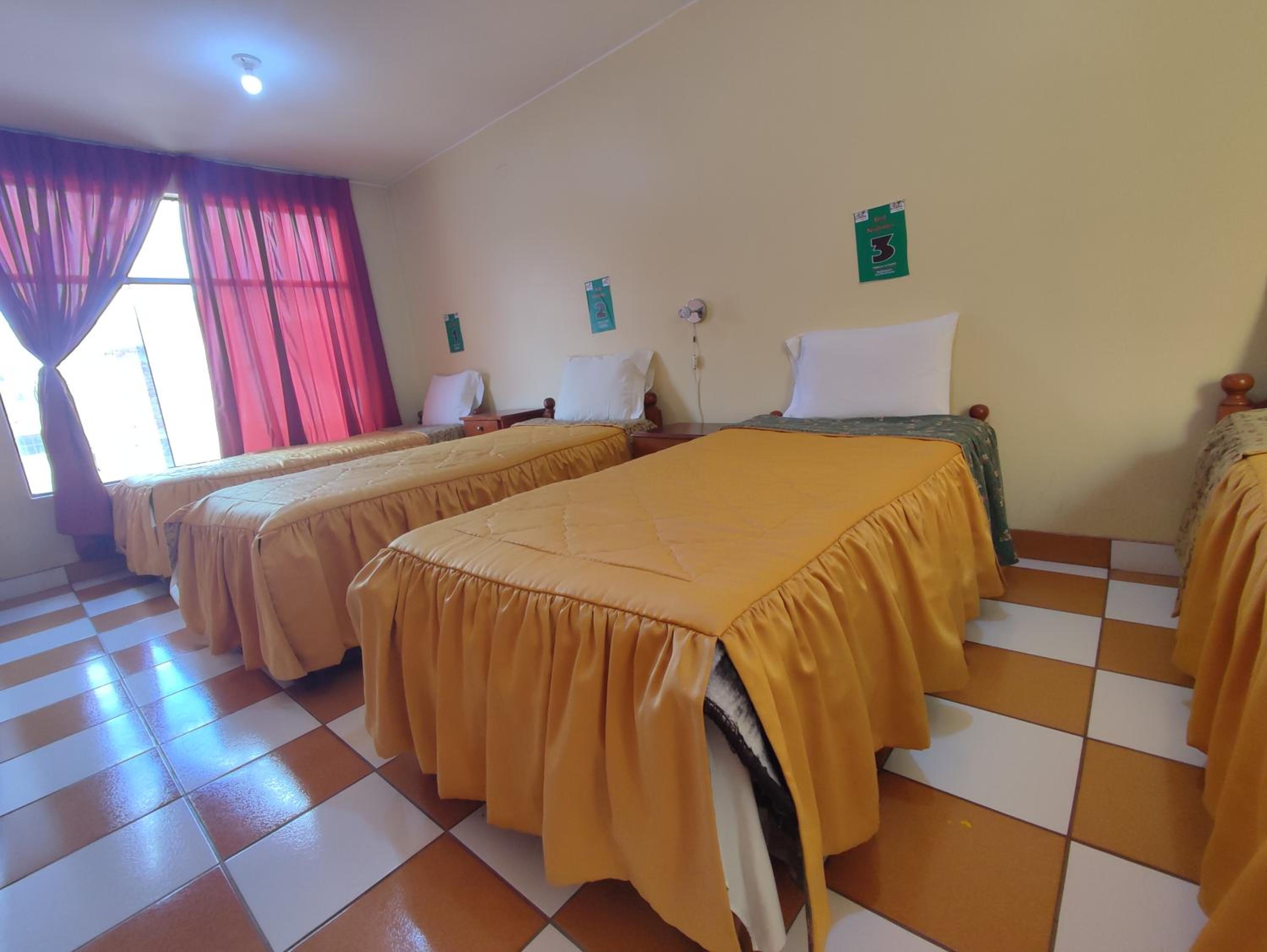 Bed in 6-Bed Dormitory Room photo 1