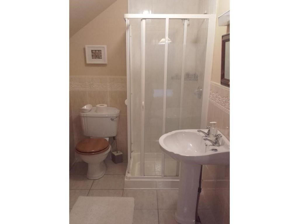 Deluxe Double Room with Shower photo 2