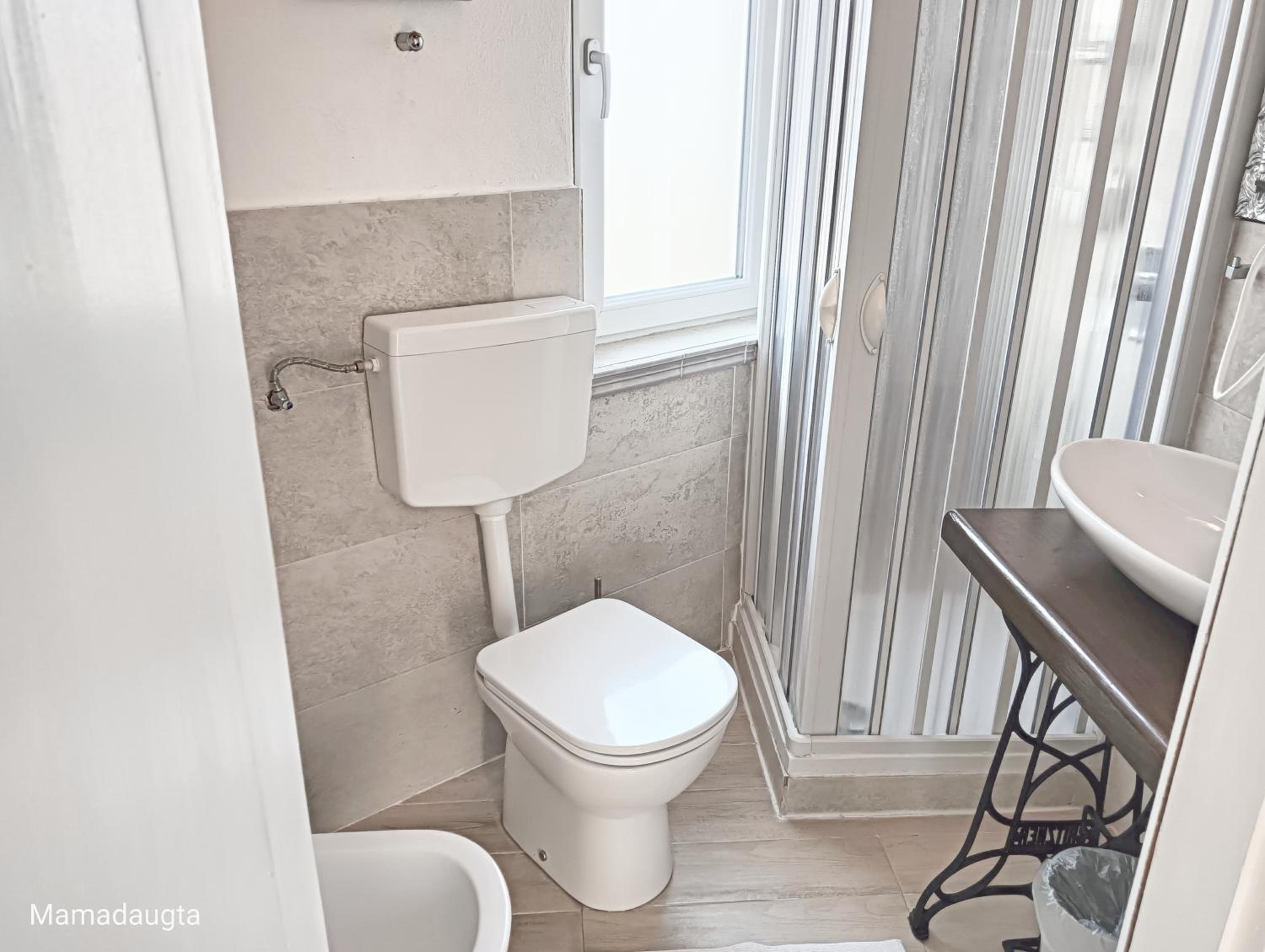 Two-Bedroom Apartment - Photo 16