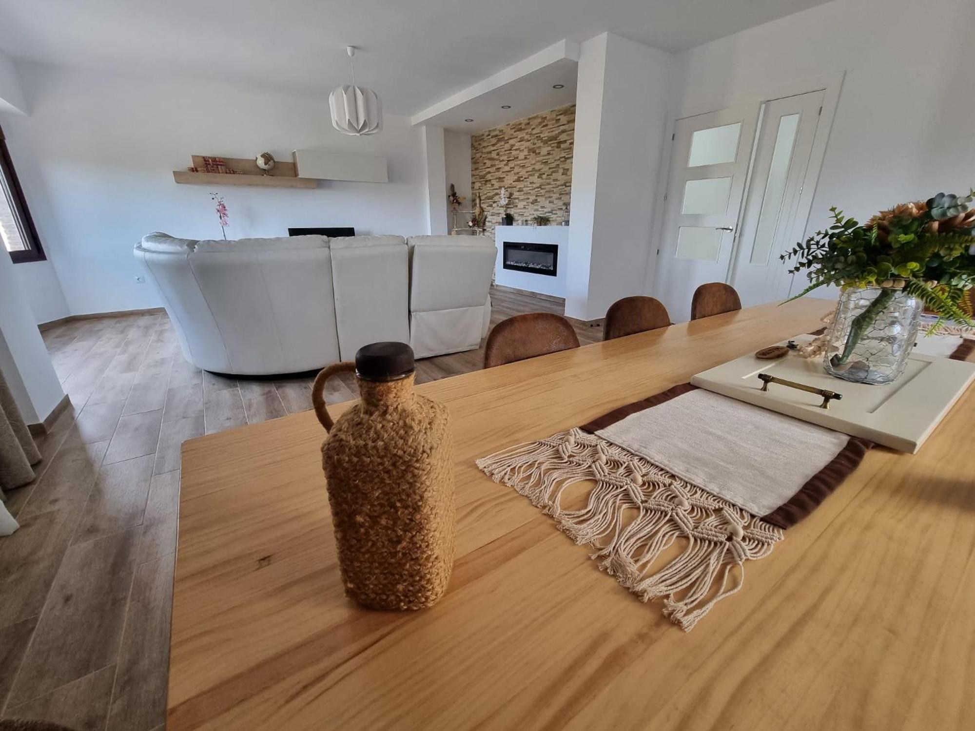 Villa photo 3