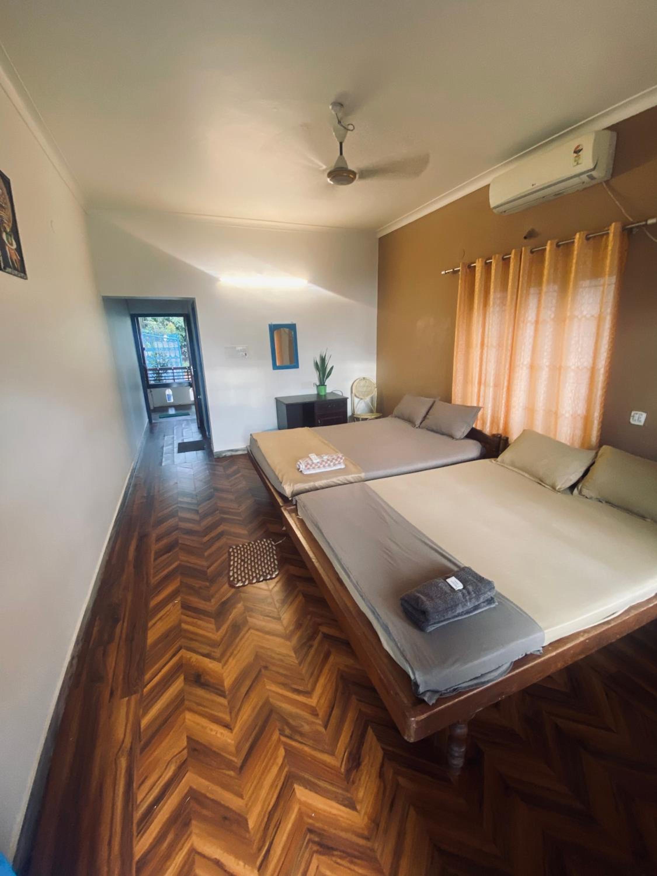 Deluxe Twin Room With Sea View photo 1