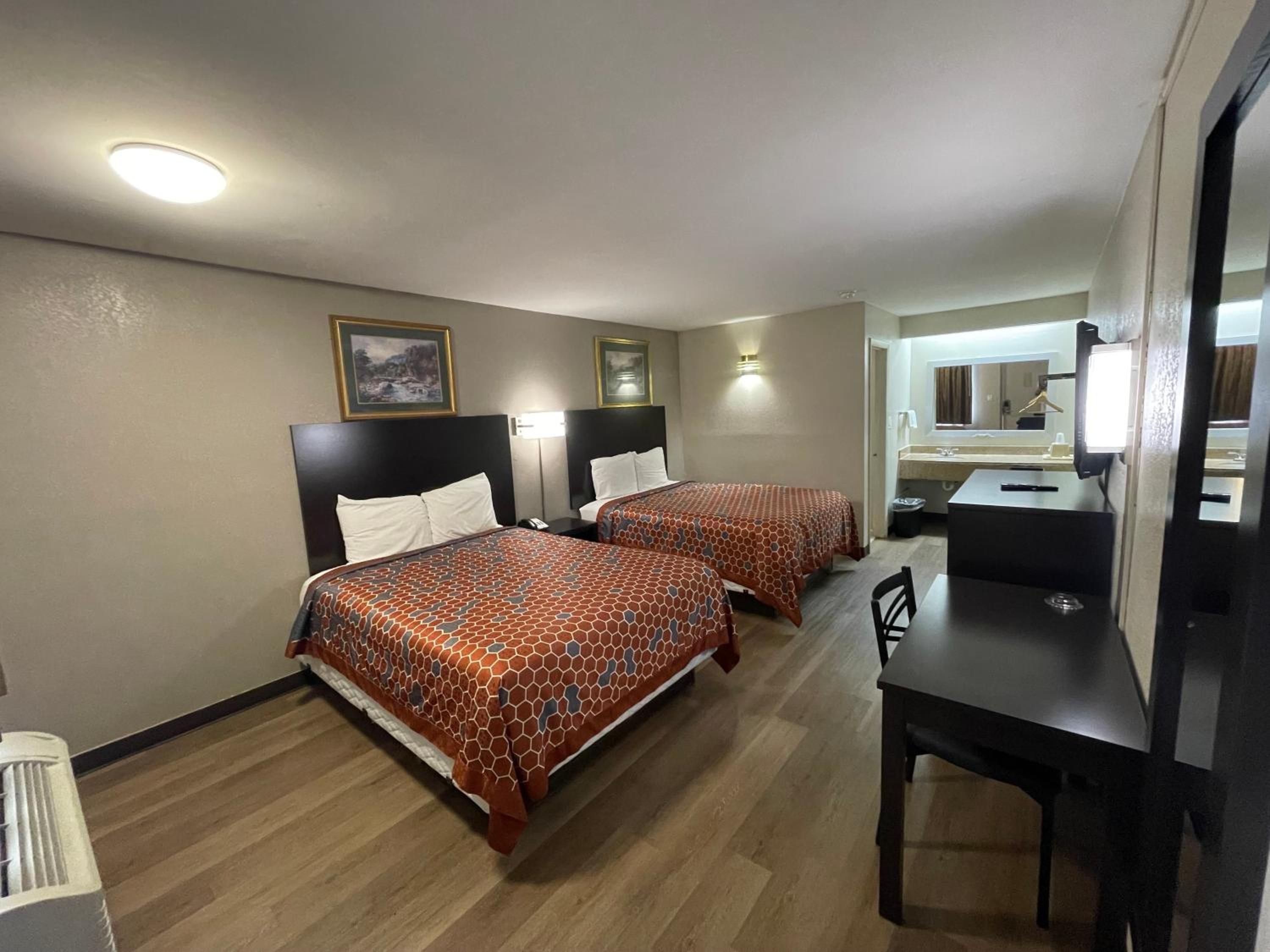 Double Room - Photo 1