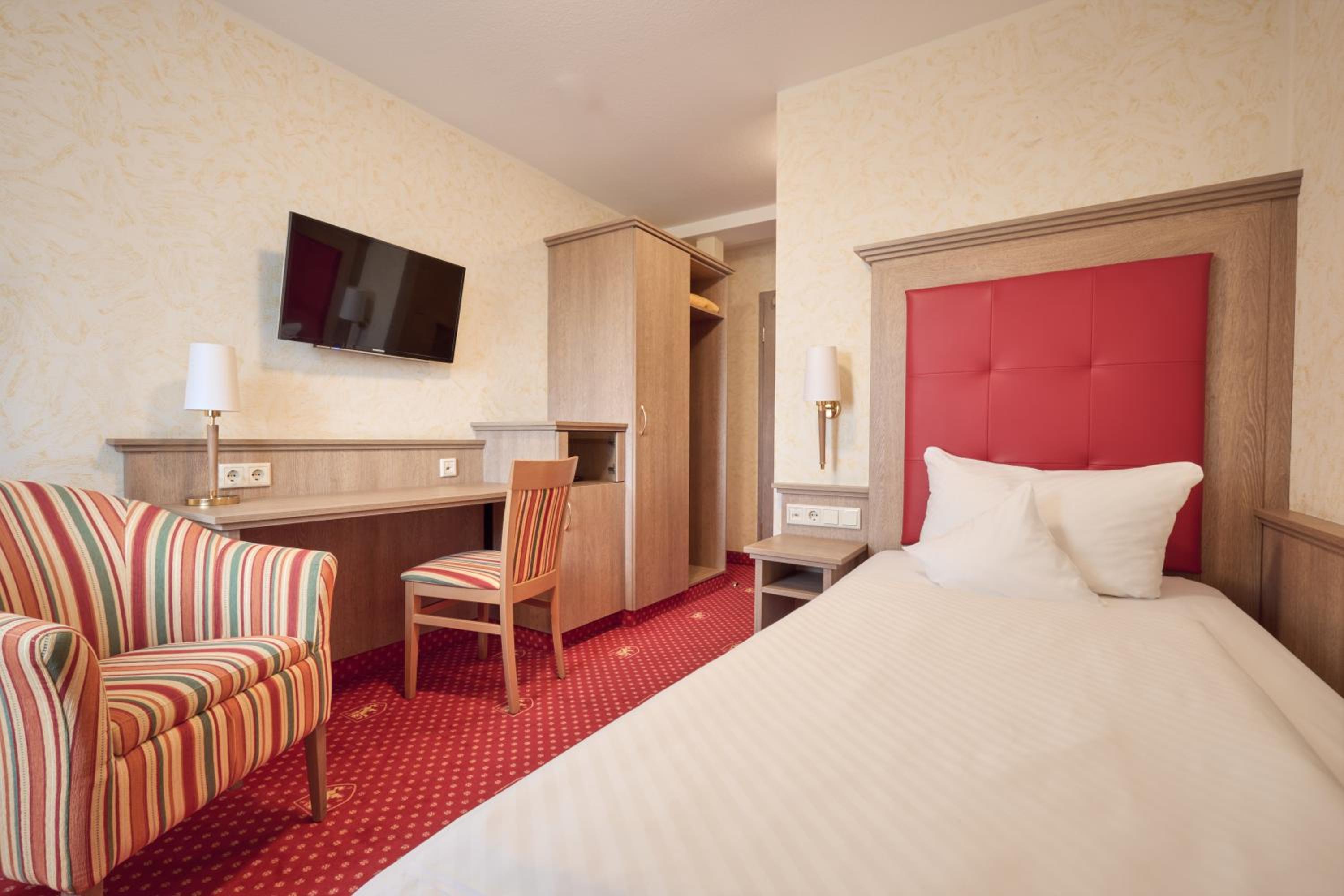 Standard Single Room photo 2