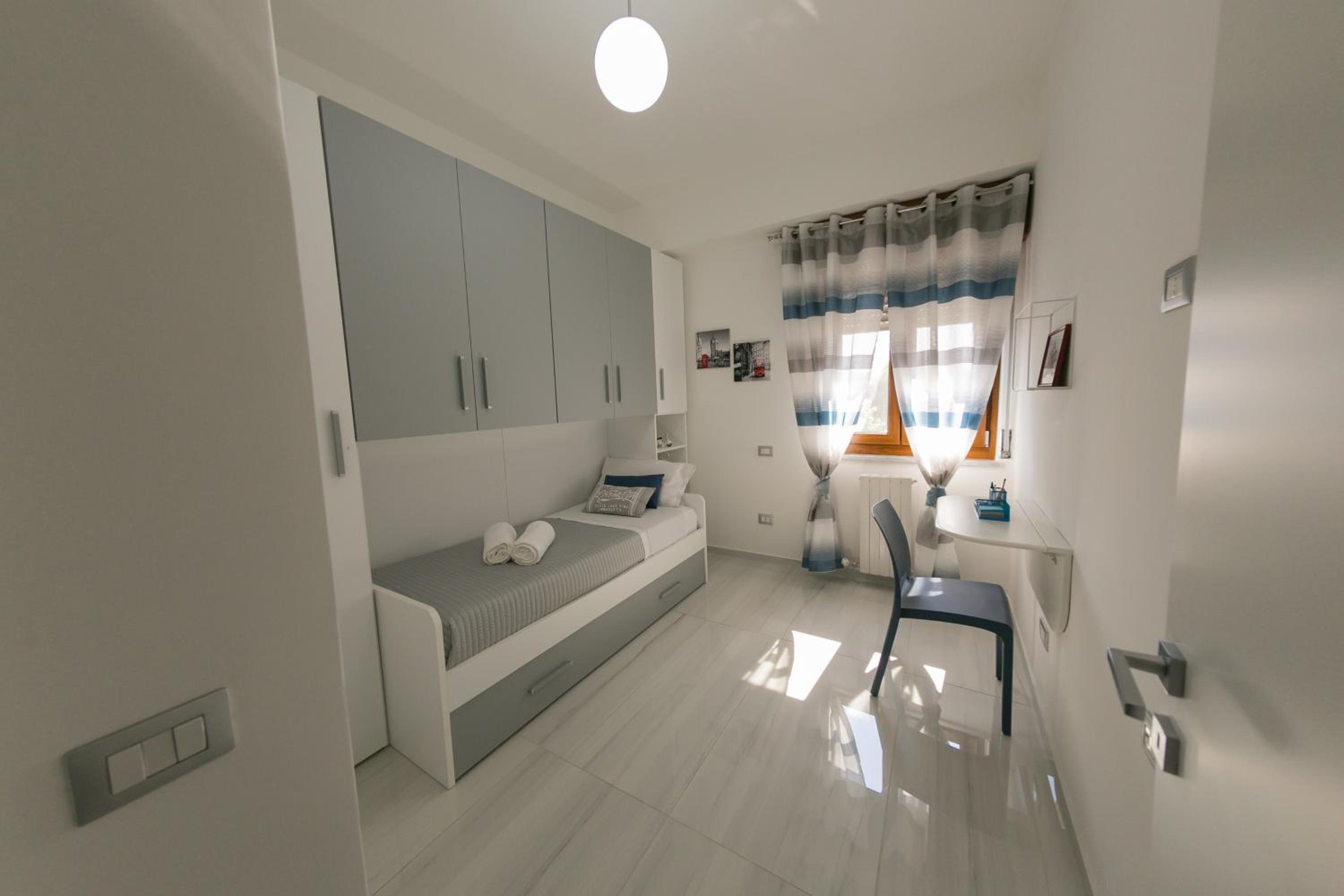 Two-Bedroom Apartment photo 2
