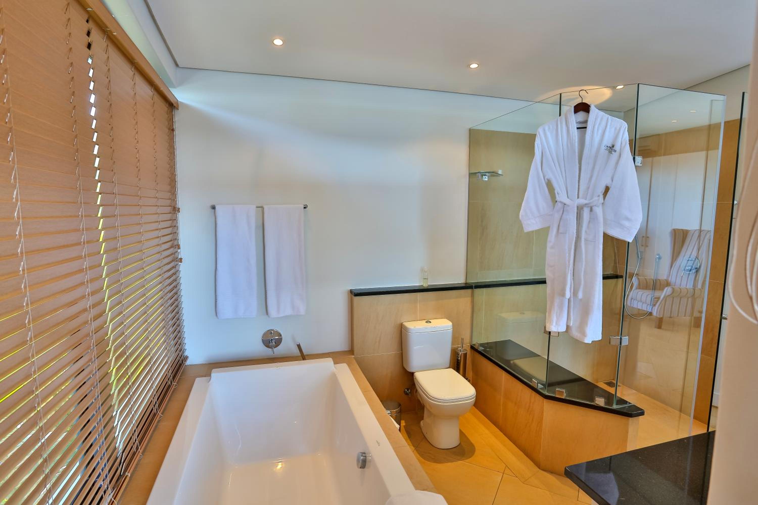 Deluxe Double Room with Sea View - Photo 5
