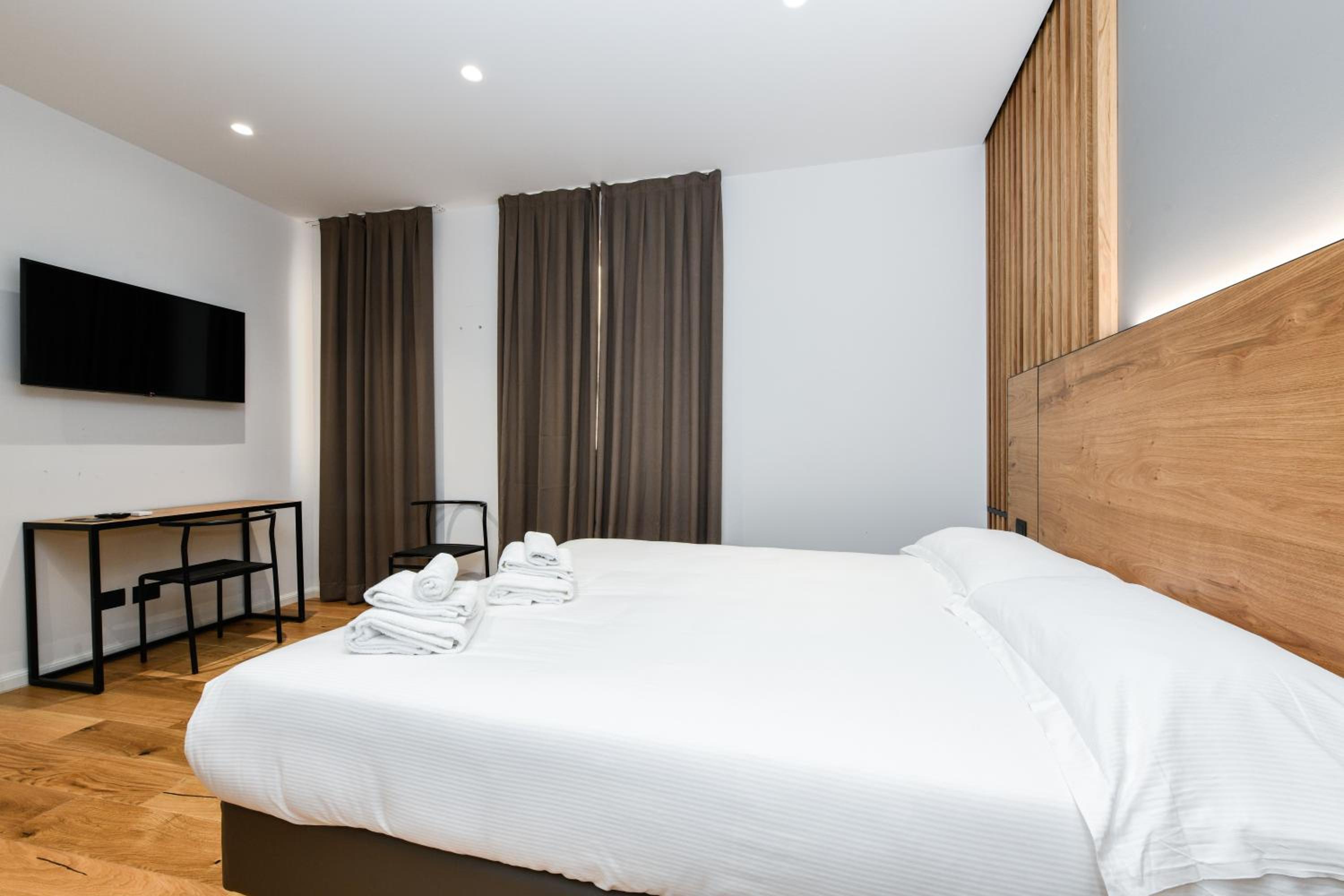 Comfort Quadruple Room - Photo 38