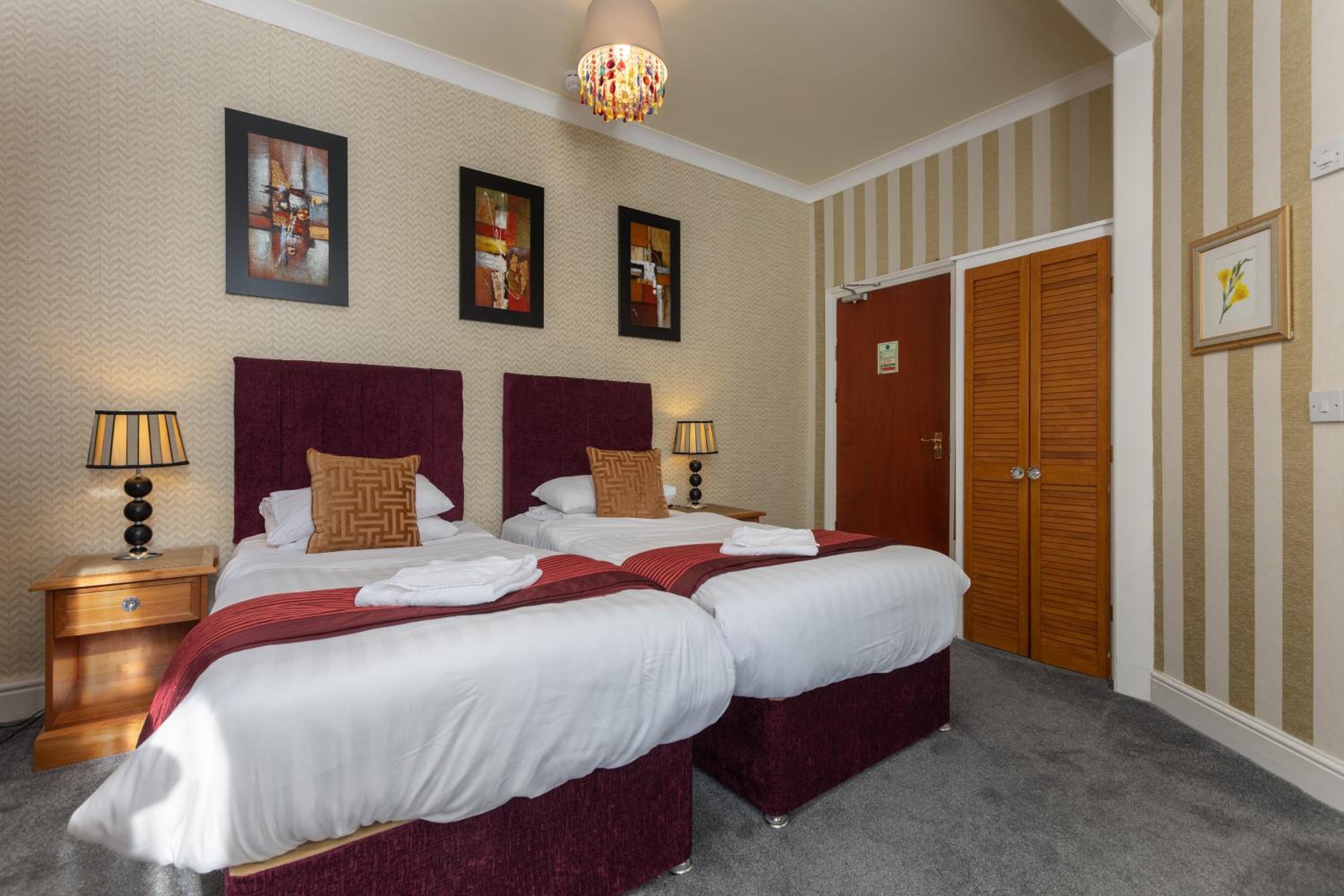 Superior Twin Room